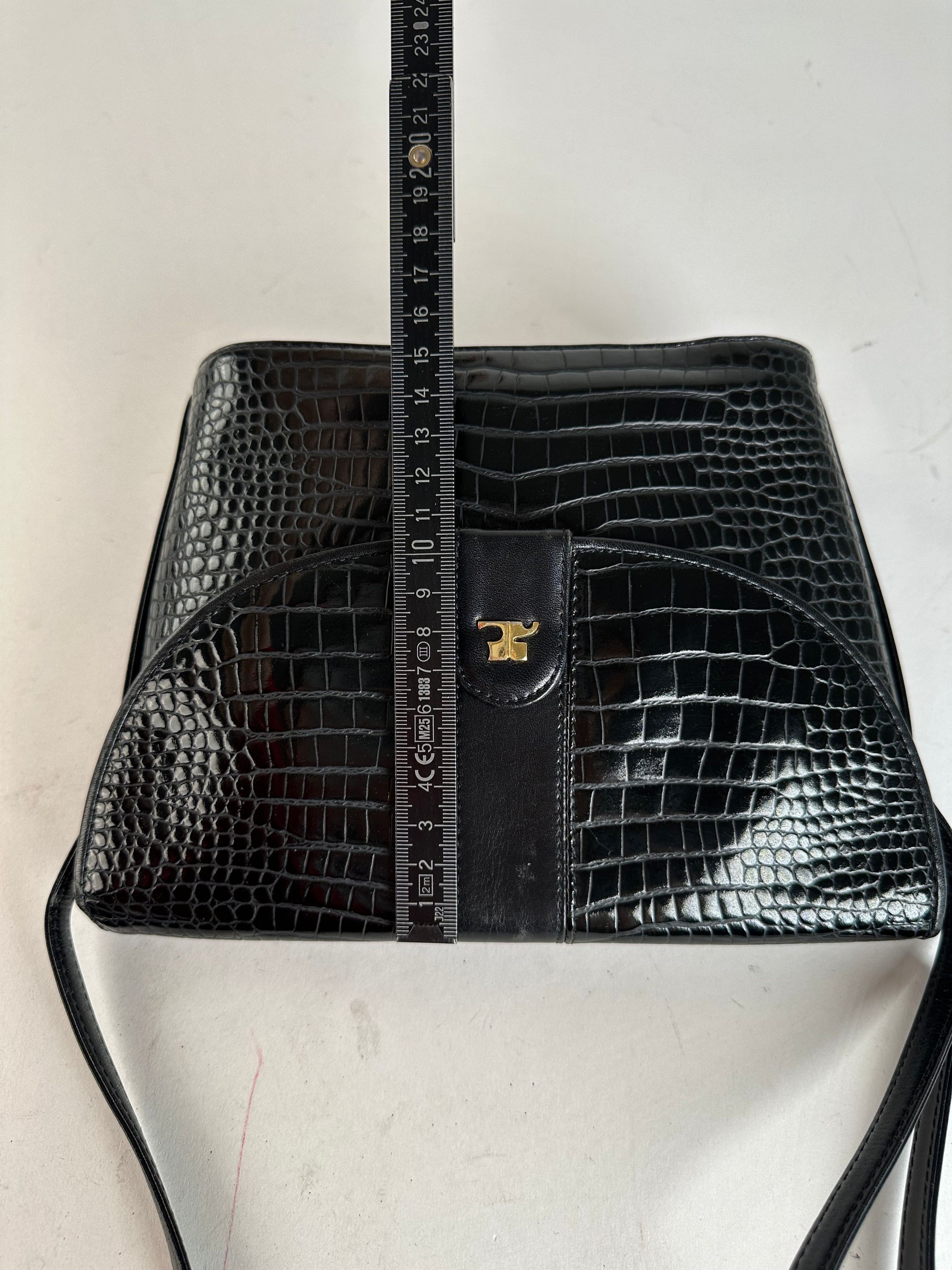Courreges Vintage Embossed Leather Shoulder Bag Black Size ONE SIZE - 13 Thumbnail