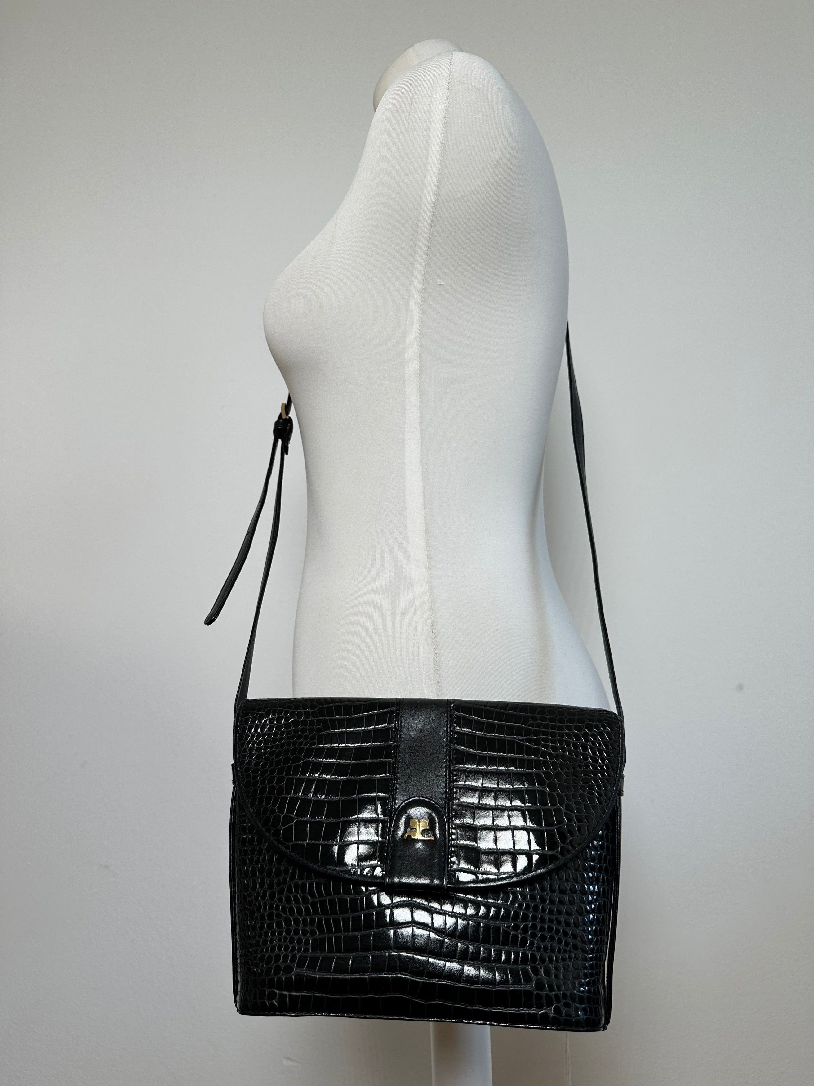 Courreges Vintage Embossed Leather Shoulder Bag Black Size ONE SIZE - 4 Thumbnail