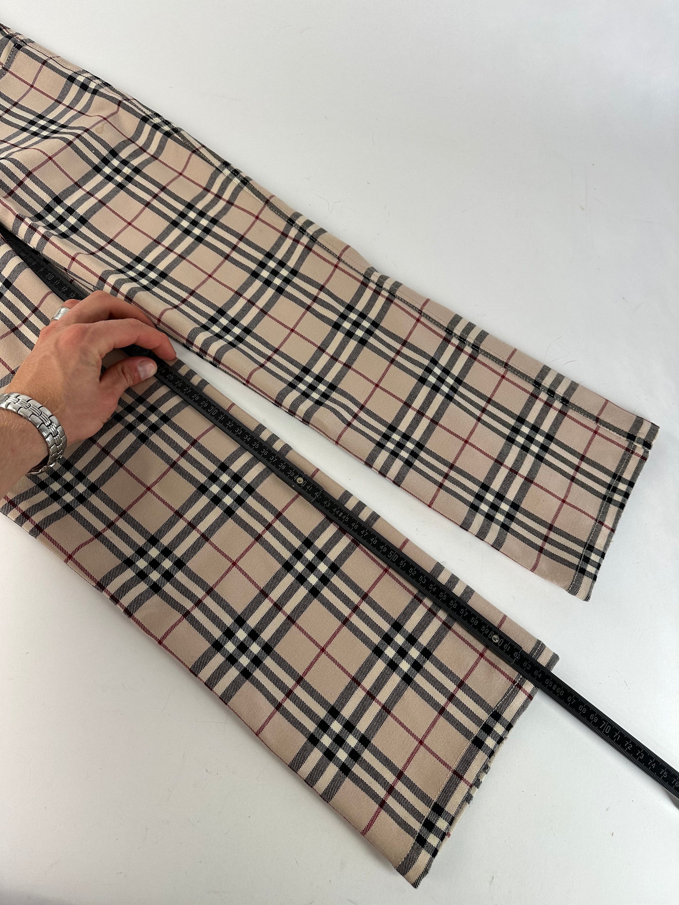 Burberry Vintage Nova Check Wool Flared Trousers Beige XS Size 24" / US 00 / IT 34 - 10 Thumbnail