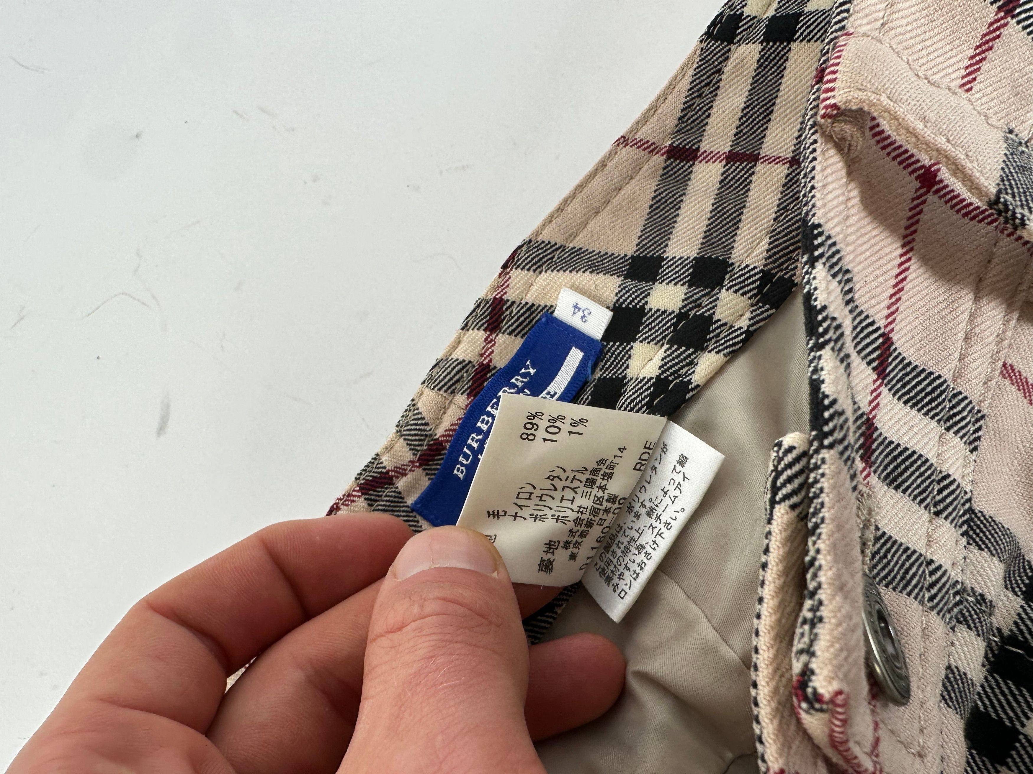 Burberry Vintage Nova Check Wool Flared Trousers Beige XS Size 24" / US 00 / IT 34 - 14 Thumbnail