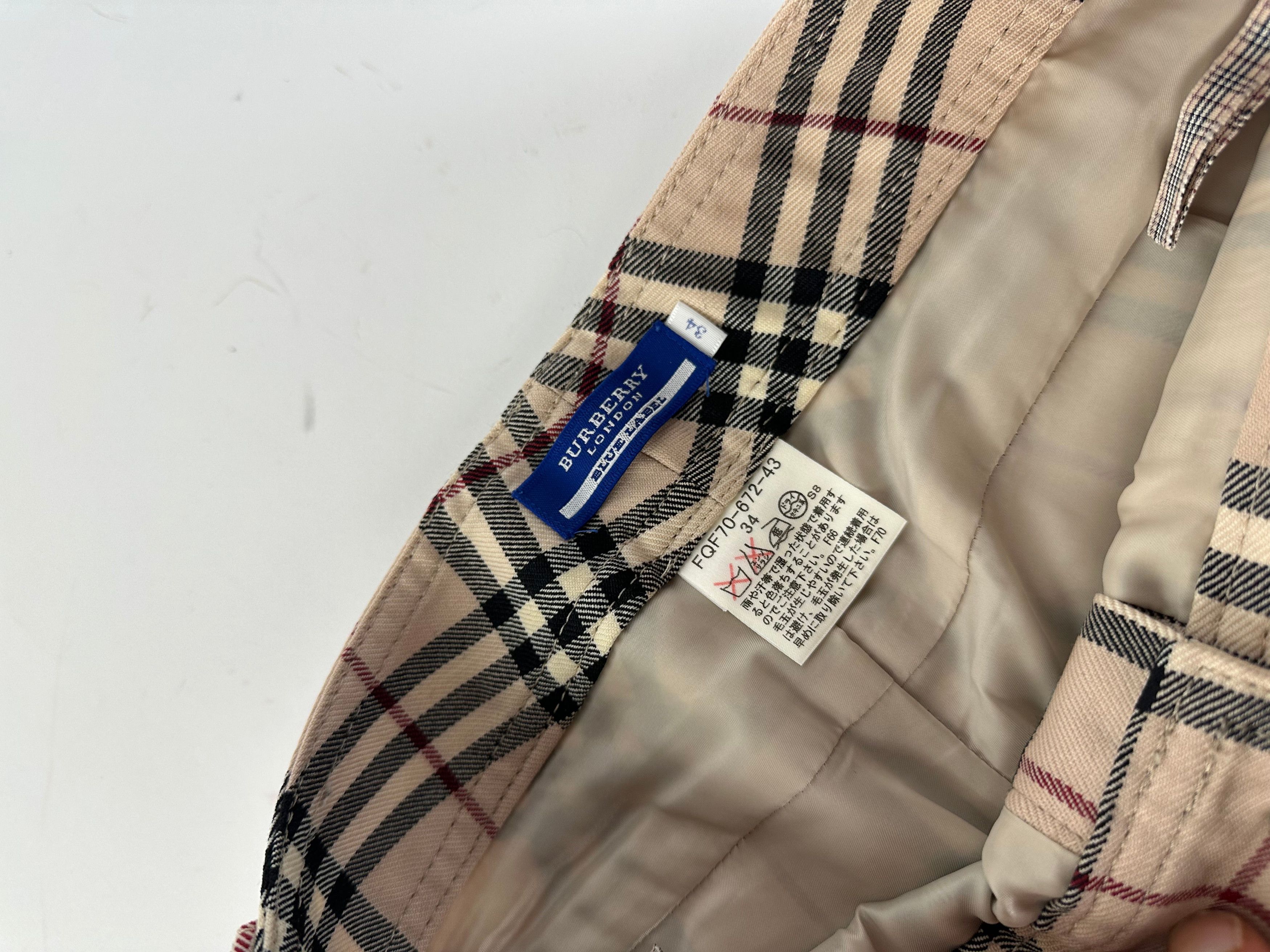Burberry Vintage Nova Check Wool Flared Trousers Beige XS Size 24" / US 00 / IT 34 - 5 Thumbnail