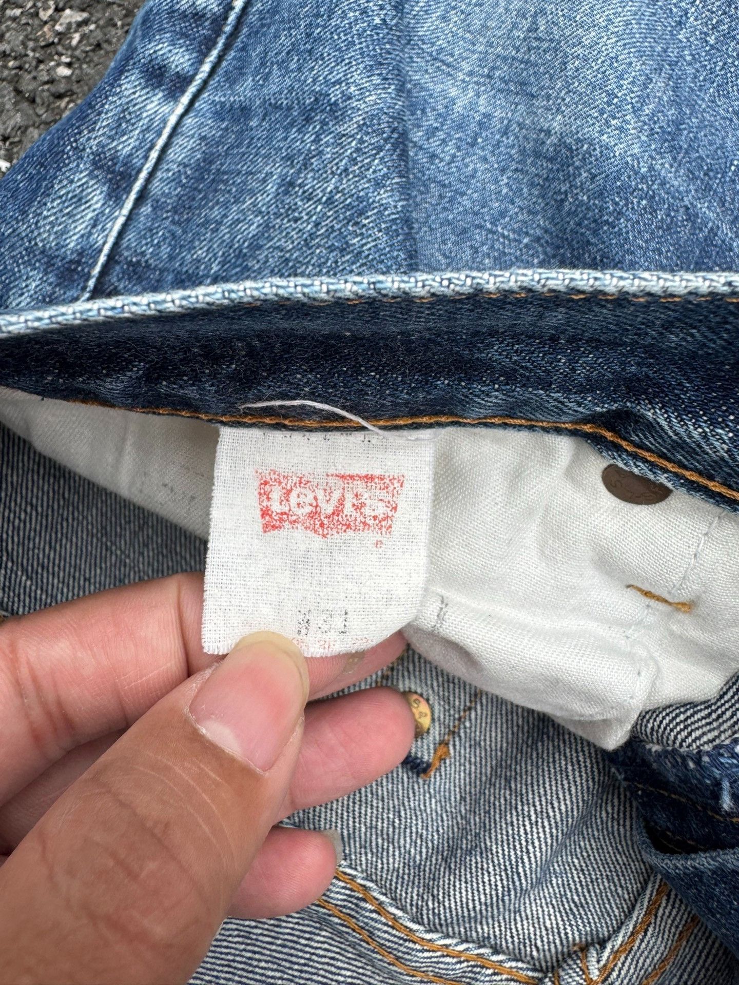 Vintage Vintage Levis 504Z LVC Jeans Size US 32 / EU 48 - 5 Thumbnail
