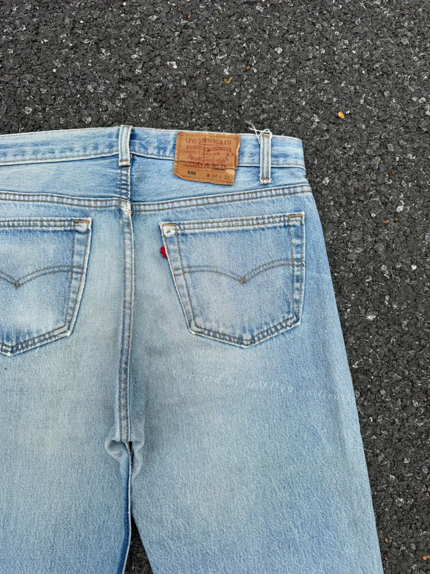 Vintage Vintage Levi's 501 90s Washed Blue Jeans Size US 34 / EU 50 - 6 Thumbnail