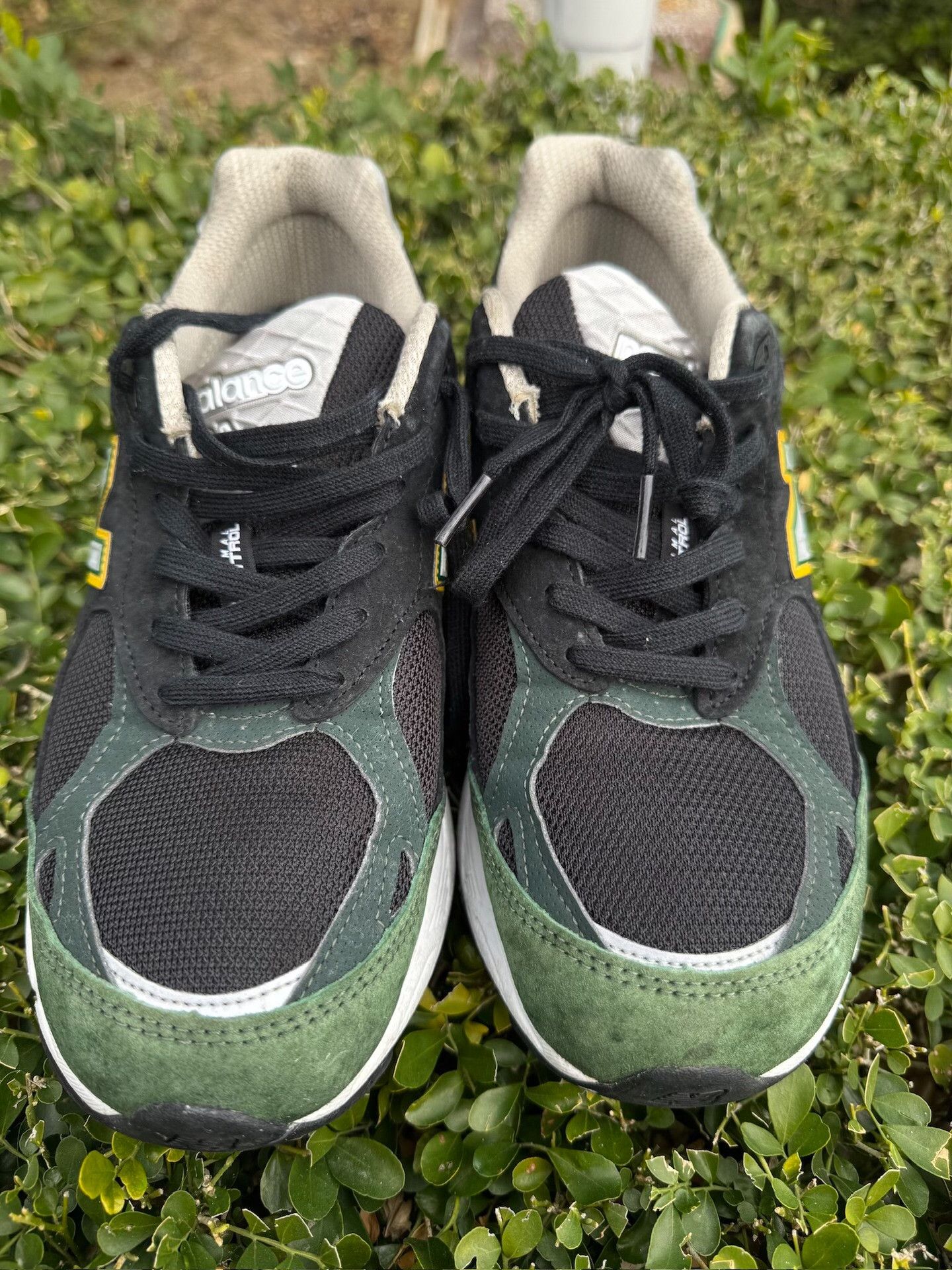 New Balance New Balance 990 V3 USA Shoes Size US 9 / EU 42 - 8 Thumbnail