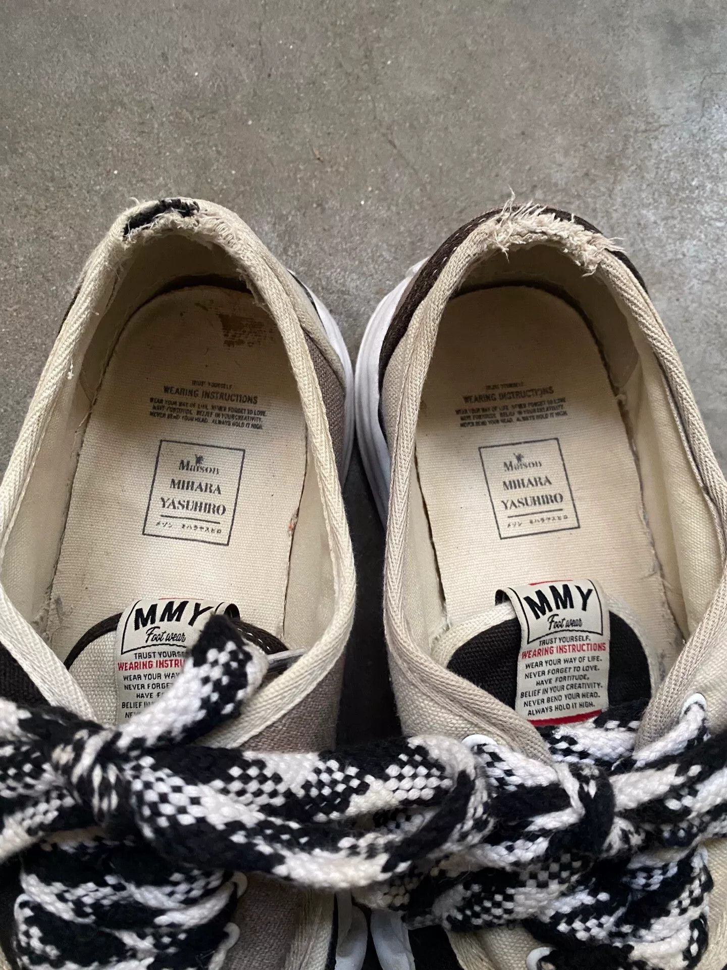 Maison MIHARA YASUHIRO Mihara Yasuhiro Converse Spliced Distressed Shoes Size US 9 / EU 42 - 7 Thumbnail
