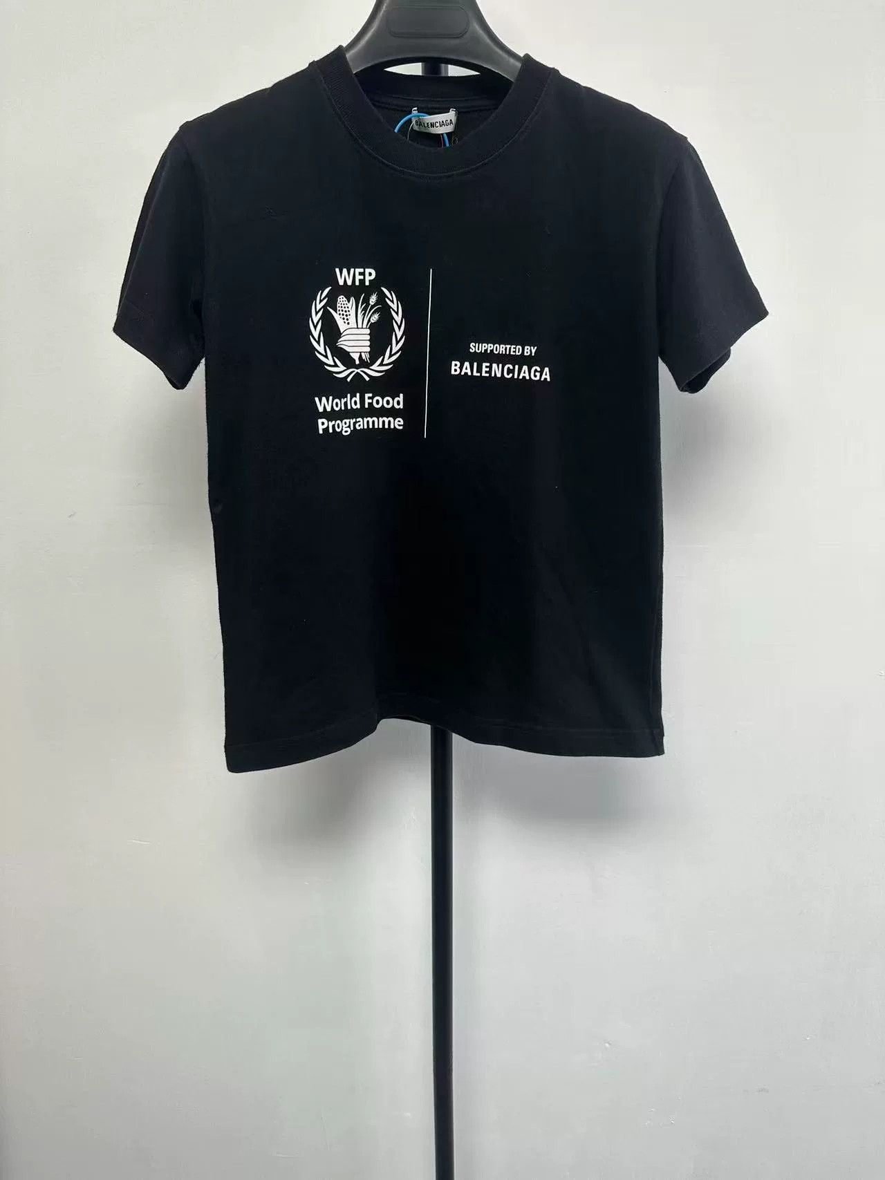 Balenciaga Balenciaga WFP Print T-Shirt S Size US S / EU 44-46 / 1 - 2 Thumbnail