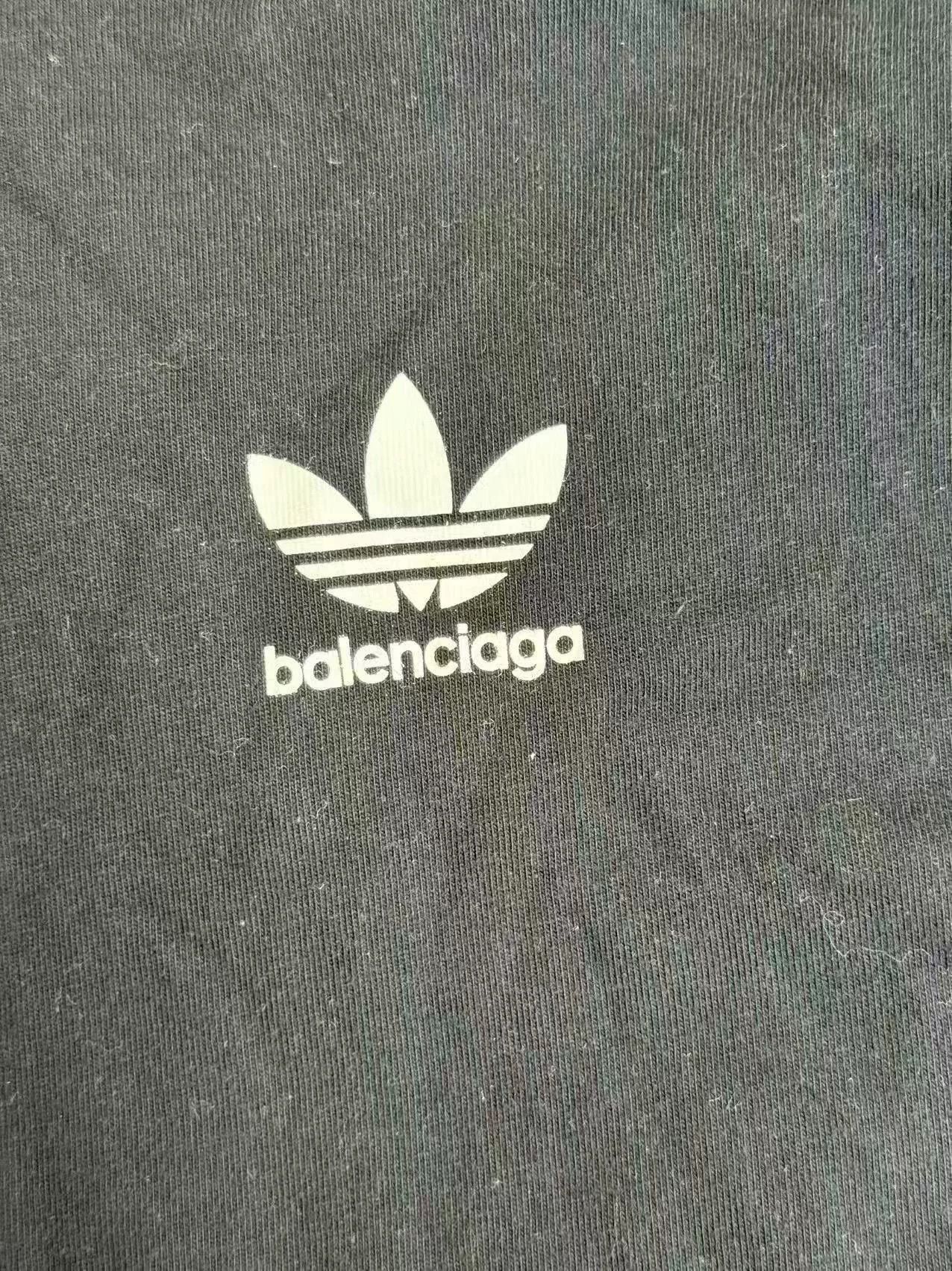 Adidas × Balenciaga Balenciaga x Adidas Logo Print T-Shirt Size 2 Size US M / EU 48-50 / 2 - 4 Thumbnail