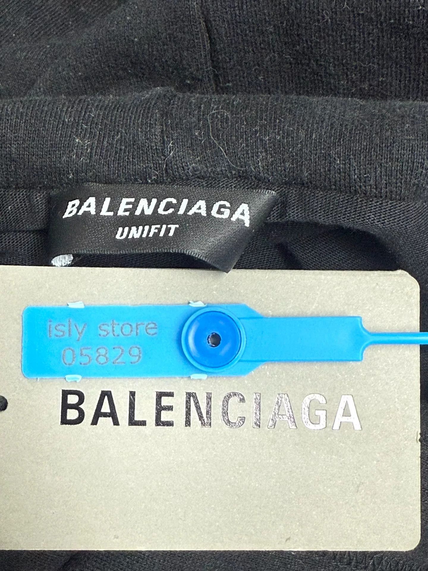 Balenciaga Balenciaga Distressed Cracked Logo Hoodie L Size US L / EU 52-54 / 3 - 5 Thumbnail