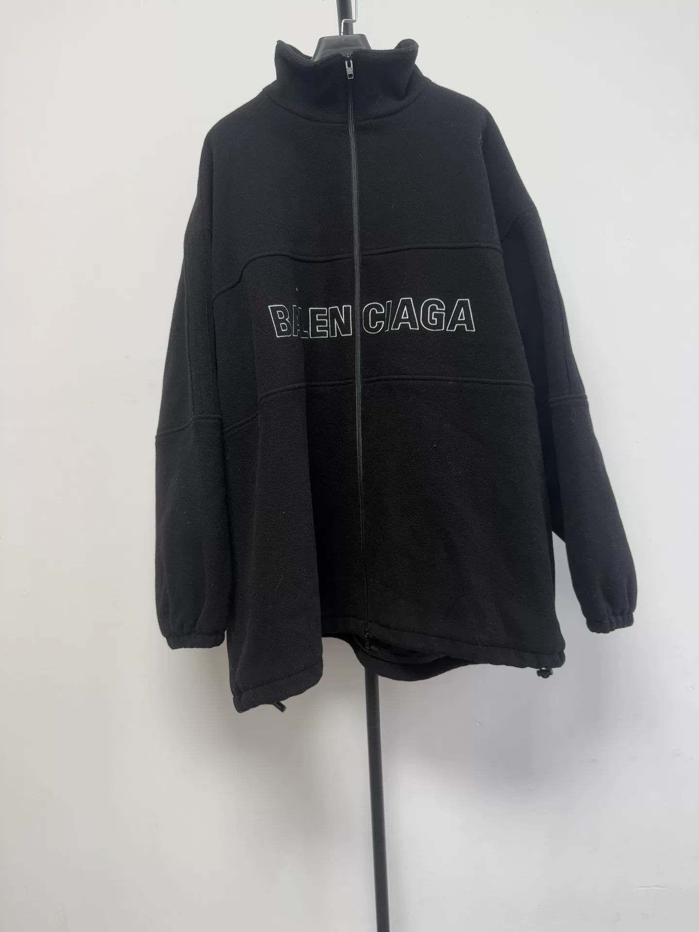 Balenciaga Balenciaga Logo Print Zip-Up Jacket Size 50 Size US M / EU 48-50 / 2 - 2 Thumbnail