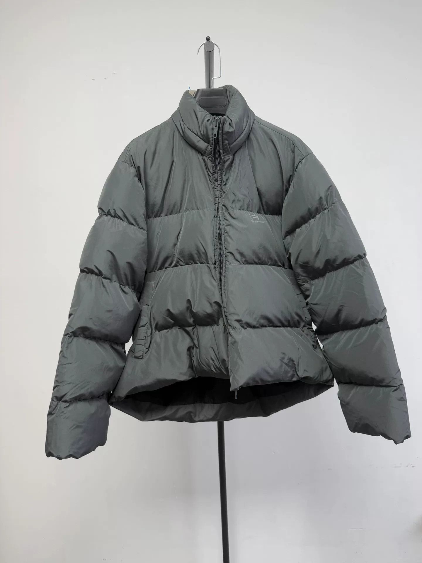 Balenciaga Balenciaga Logo Padded Down Jacket FR 34 Size XS / US 0-2 / IT 36-38 - 2 Thumbnail