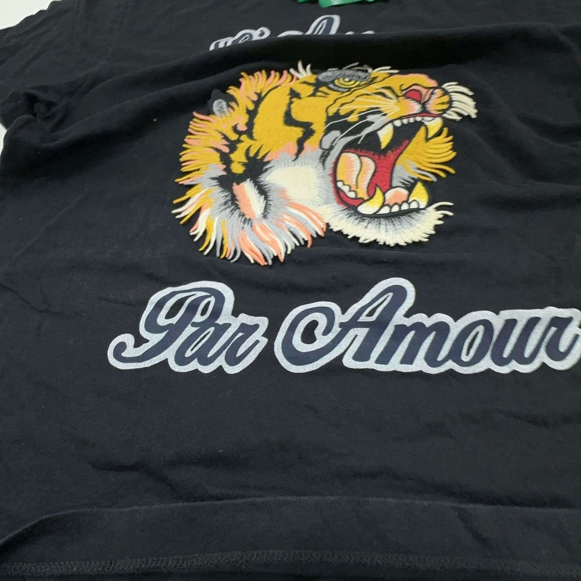 Gucci Gucci Tiger Embroidered T-Shirt XS Size US XS / EU 42 / 0 - 8 Thumbnail