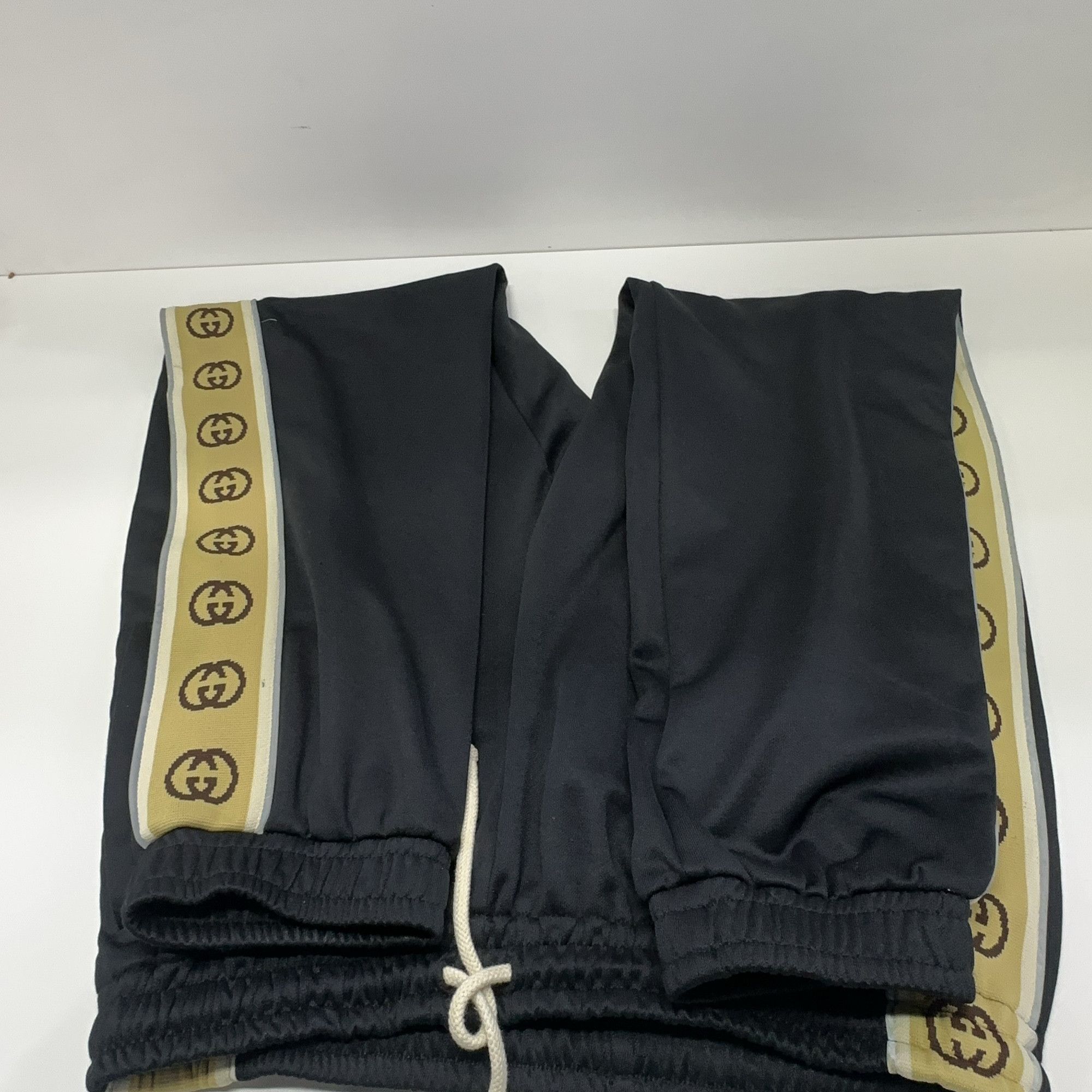 Gucci Gucci Side Logo Tape Knit Sweatpants Size M Size US 32 / EU 48 - 10 Thumbnail