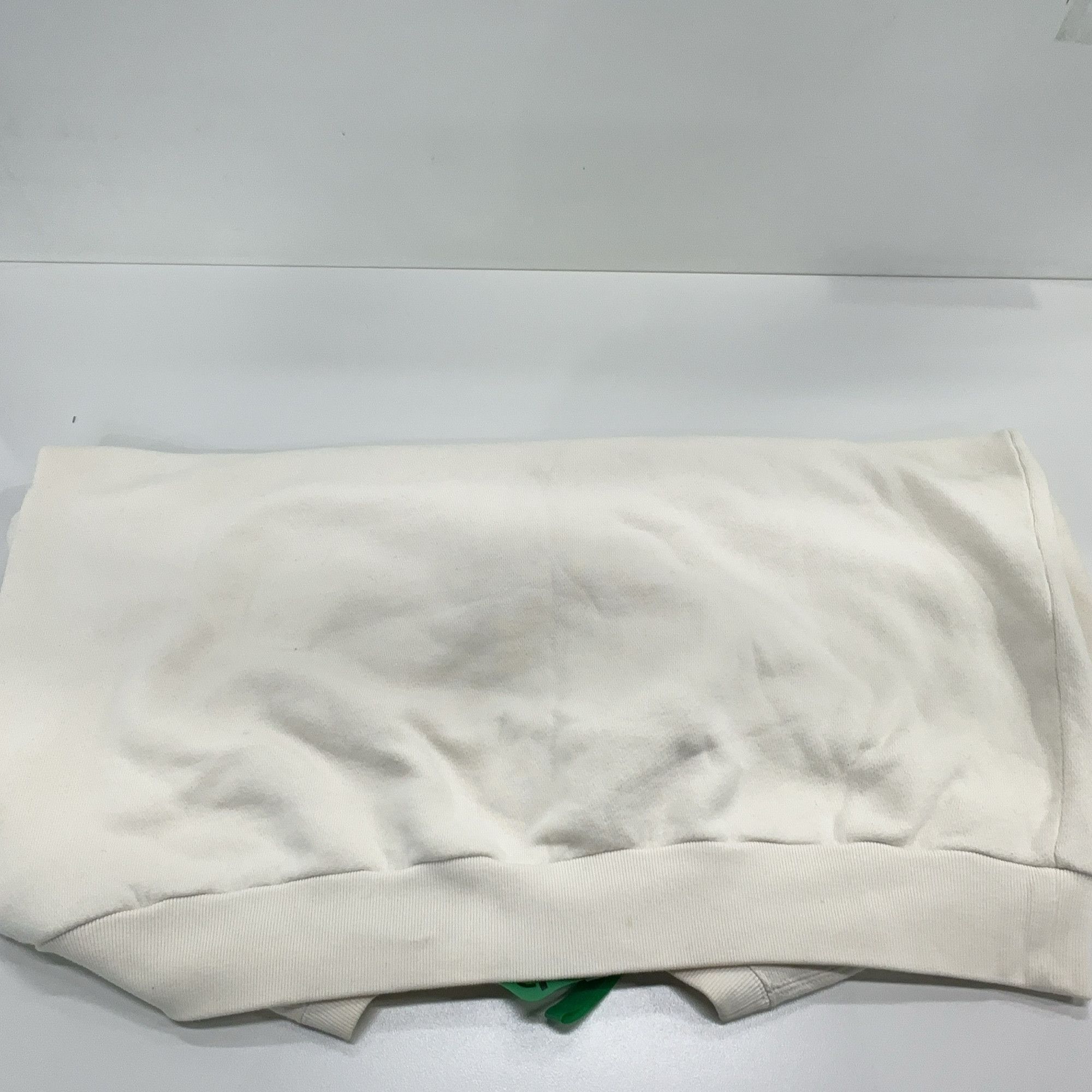 Gucci Gucci Boutique Logo Print Sweatshirt Size L Size US L / EU 52-54 / 3 - 8 Thumbnail