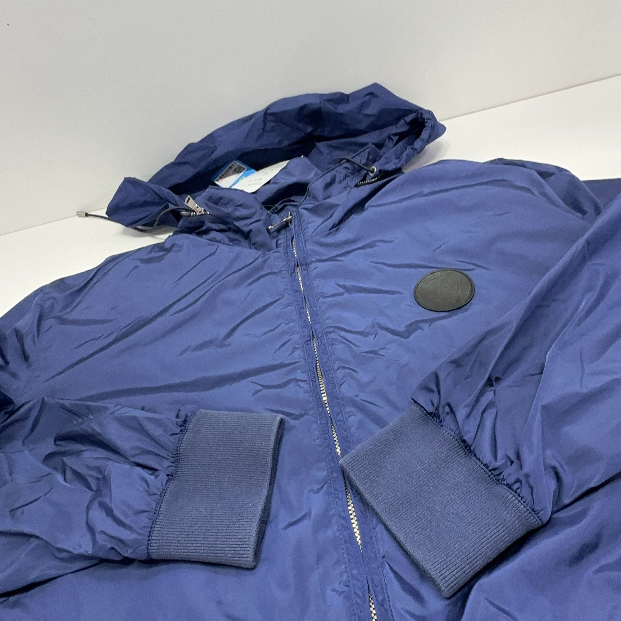 Gucci Gucci Logo Patch Hooded Zip Jacket Size 54 Size US L / EU 52-54 / 3 - 11 Thumbnail