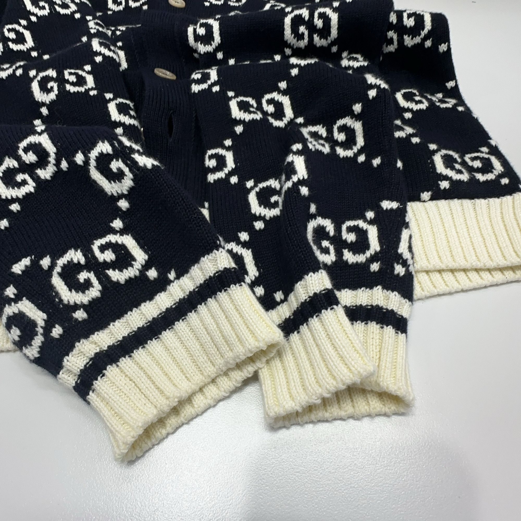 Gucci Gucci GG Monogram Striped Knit Cardigan XS Size US XS / EU 42 / 0 - 7 Thumbnail