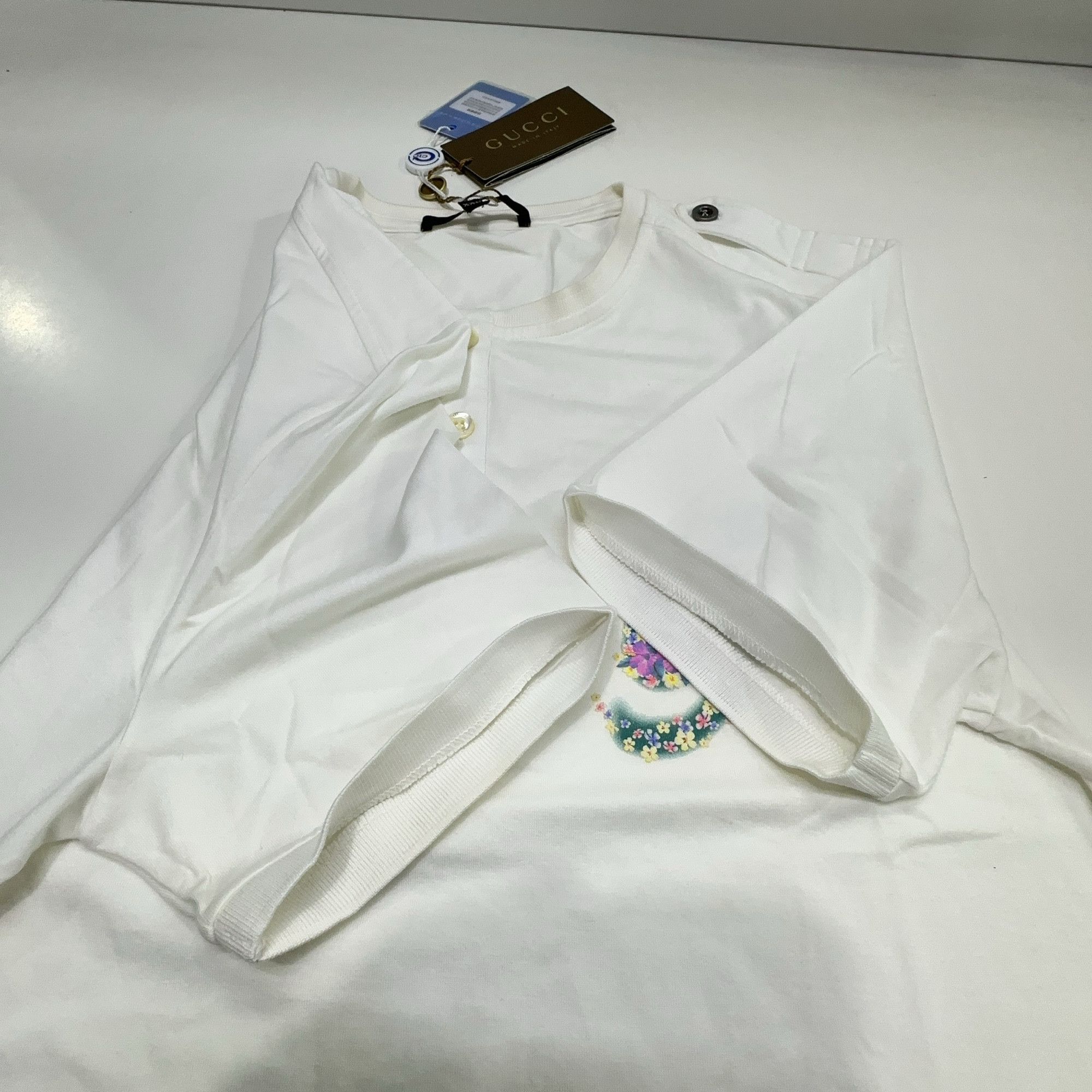 Gucci Gucci Embroidered Henley T-Shirt Size XXL Size US XXL / EU 58 / 5 - 7 Thumbnail