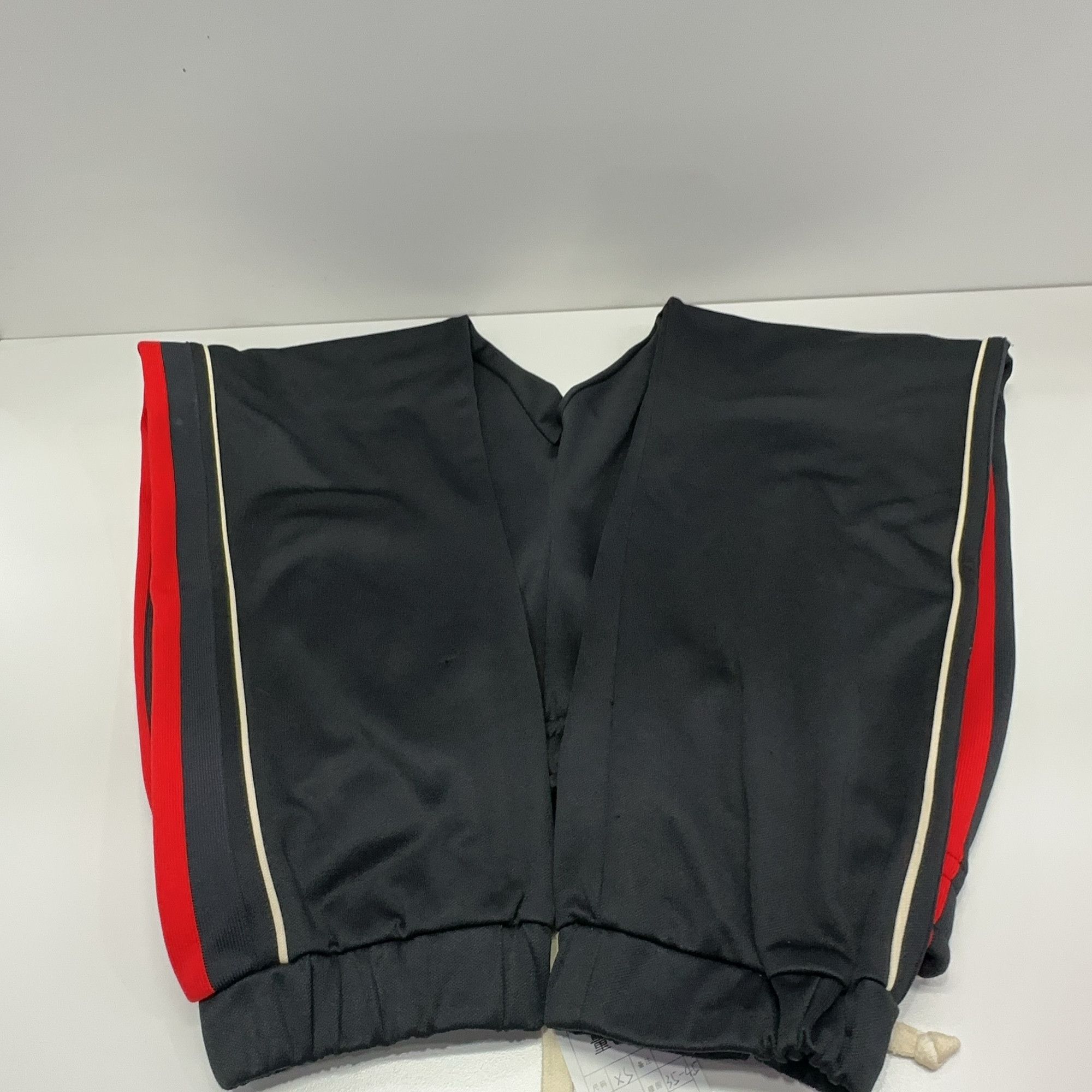 Gucci Gucci Side Stripe Track Joggers Size XS Size US 28 / EU 44 - 13 Thumbnail