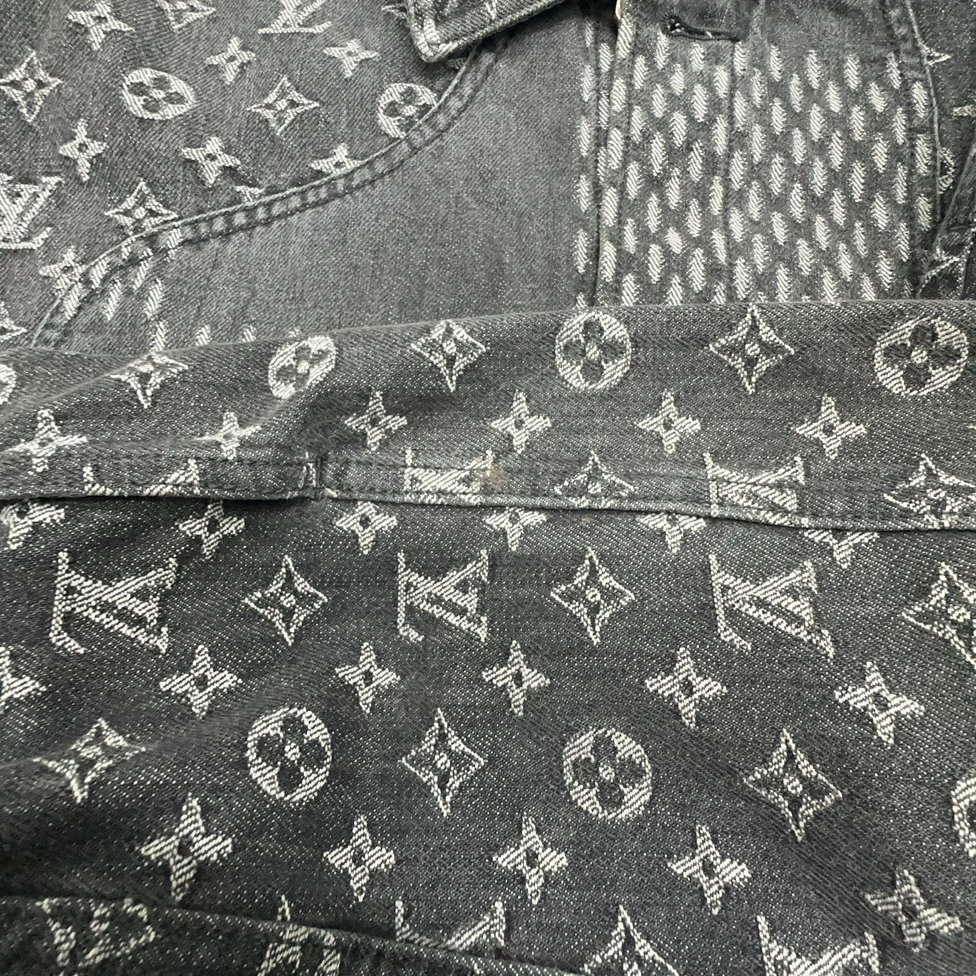 Louis Vuitton Louis Vuitton x Nigo LV2 Patchwork Denim Jacket 56 Size US XL / EU 56 / 4 - 15 Thumbnail