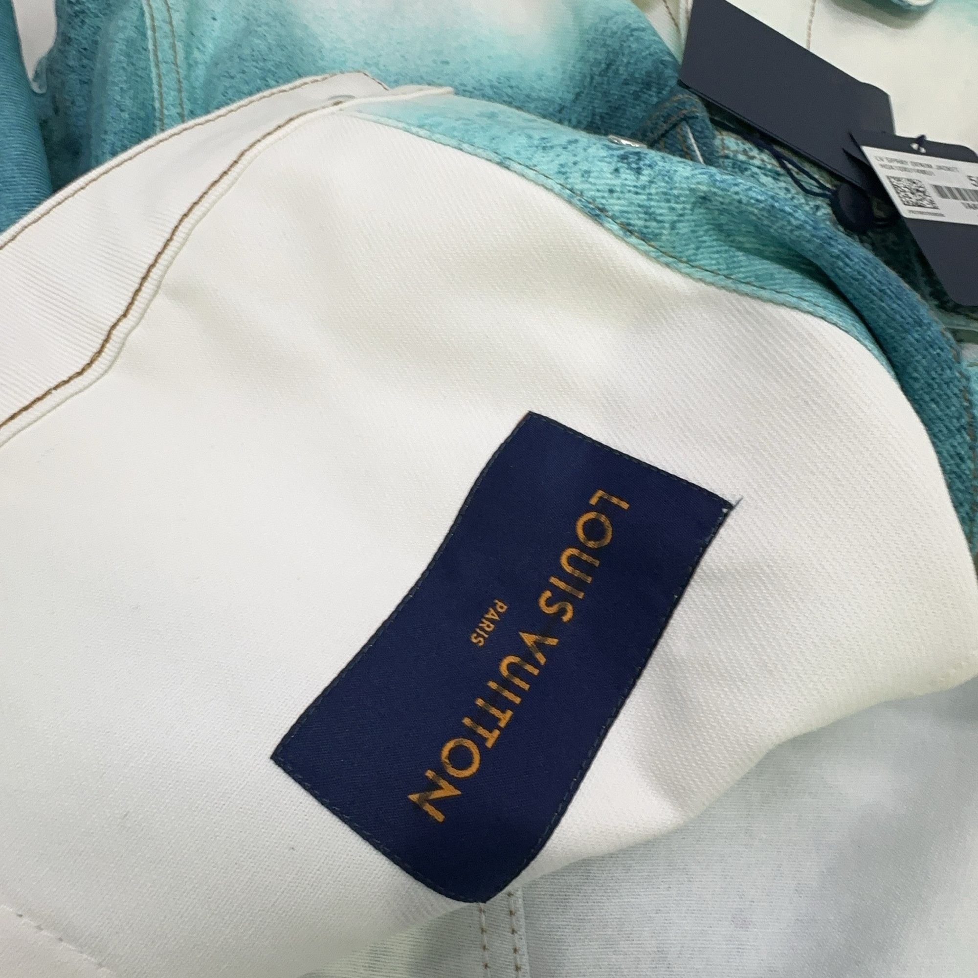 Louis Vuitton Louis Vuitton Spray Denim Jacket EU 50 Size US M / EU 48-50 / 2 - 5 Thumbnail