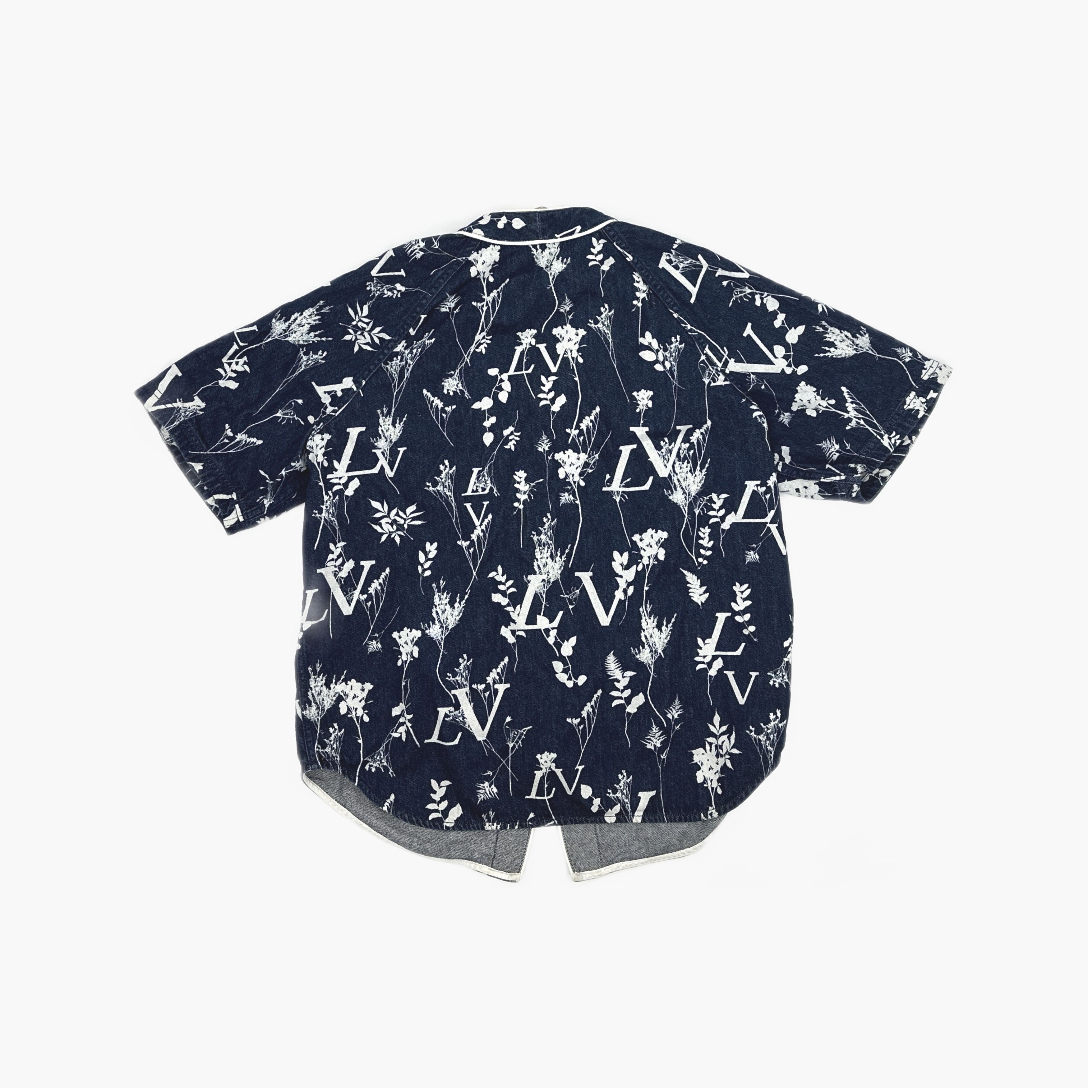 Louis Vuitton Louis Vuitton Monogram Floral Denim Shirt L Size US L / EU 52-54 / 3 - 2 Thumbnail