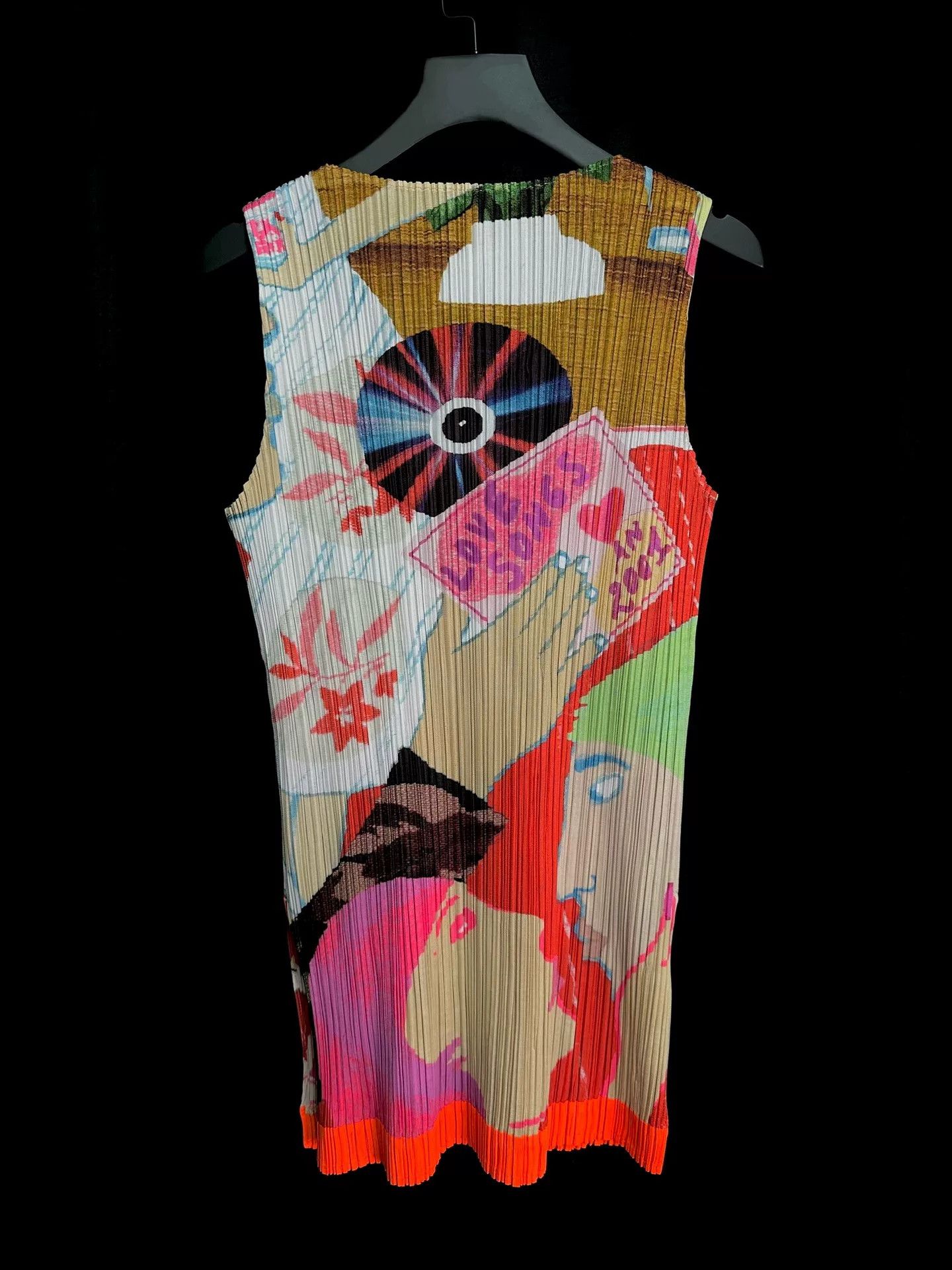 Pleats Please Issey Miyake Issey Miyake 01SS Comic Pleats Tank Size L / US 10 / IT 46 - 2 Thumbnail