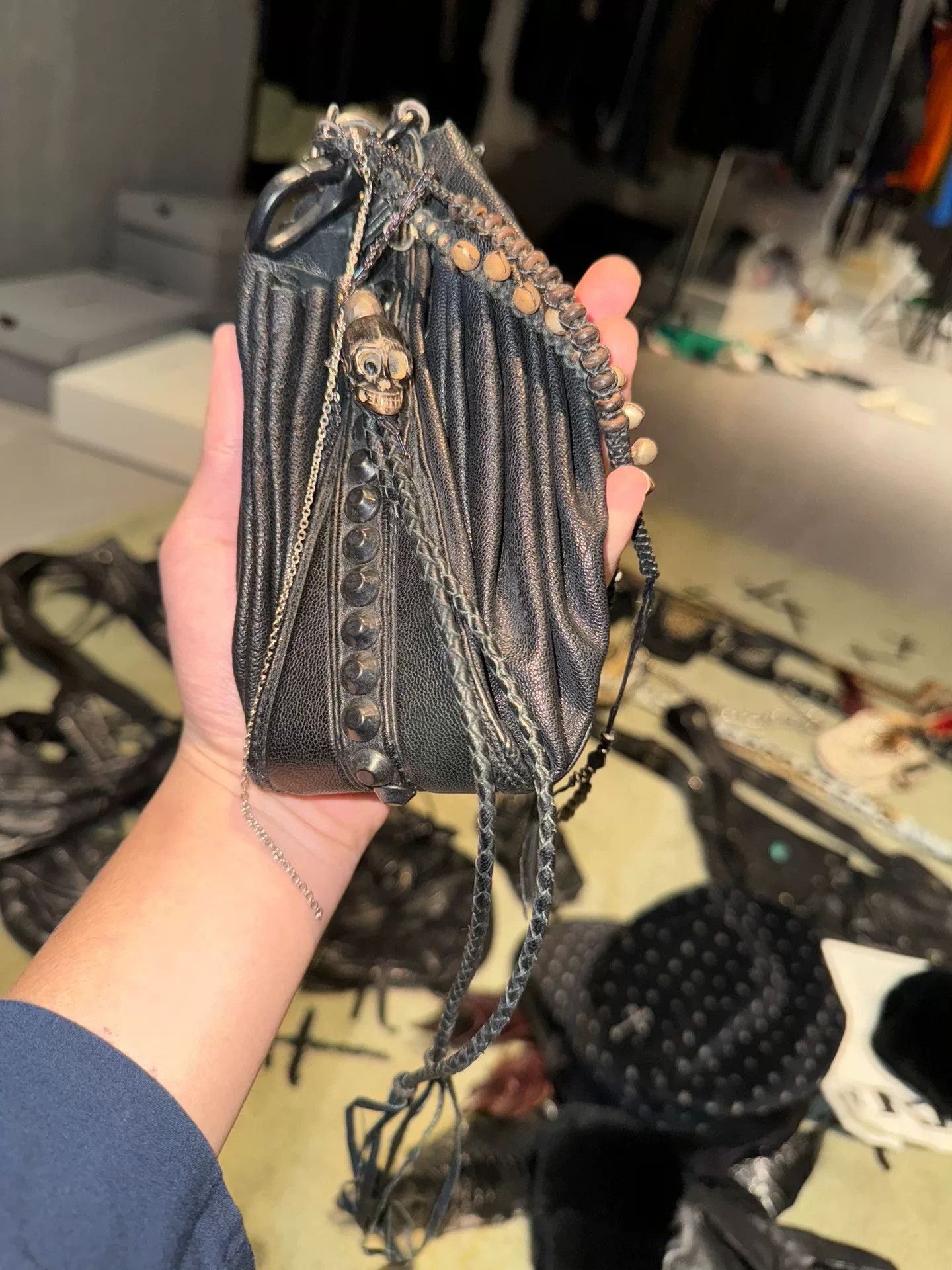 KMRii Rivet Sheepskin Crossbody Pouch Size ONE SIZE - 2 Thumbnail