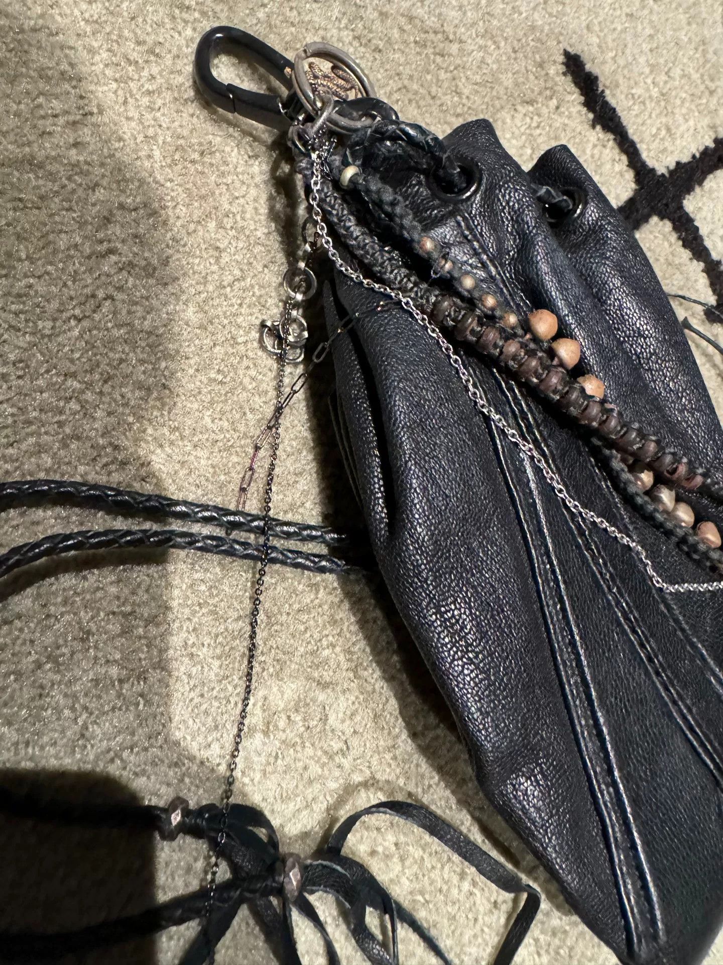 KMRii Rivet Sheepskin Crossbody Pouch Size ONE SIZE - 9 Thumbnail