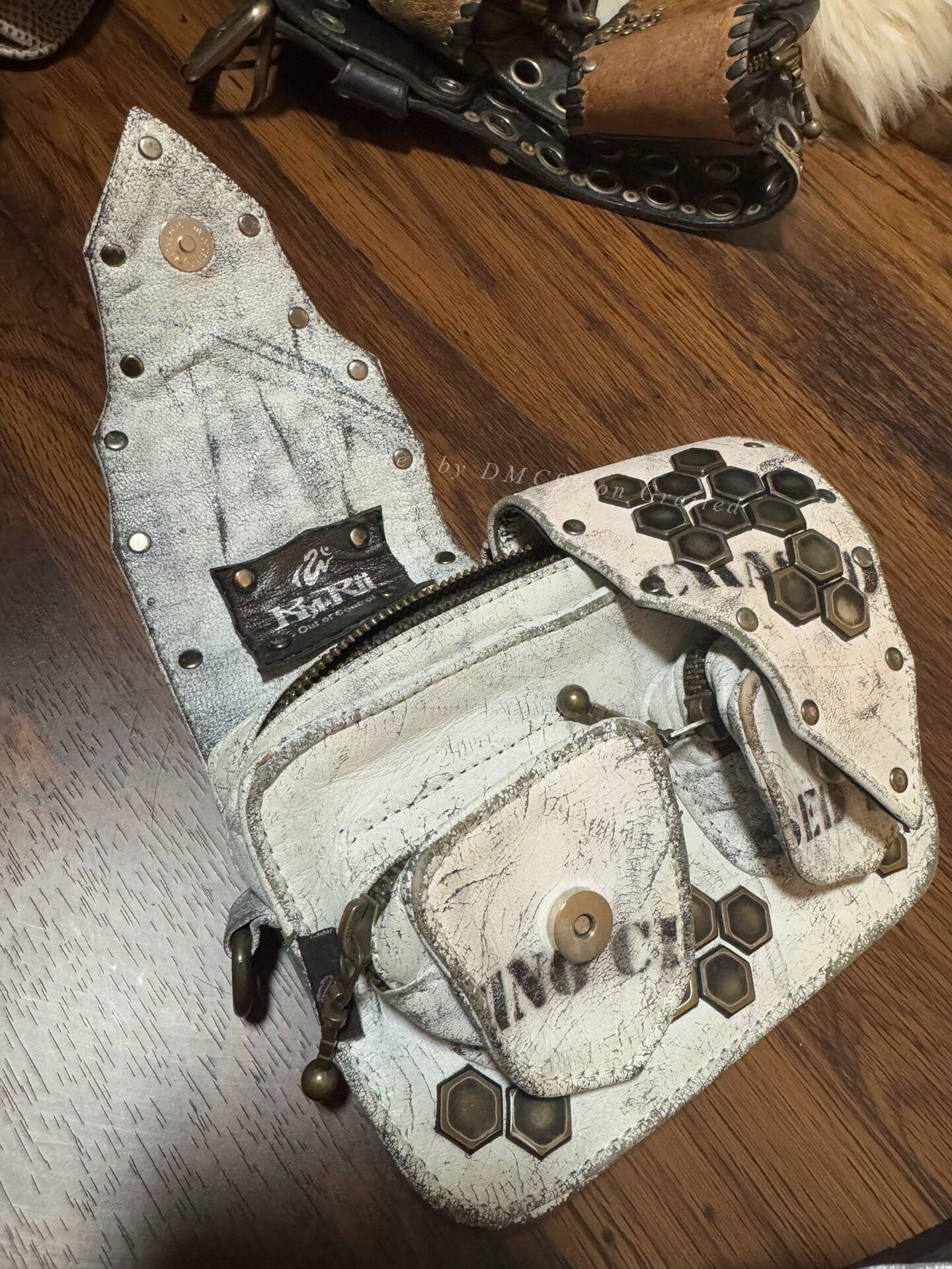KMRii kmrii Visual Kei White Waist Bag Size ONE SIZE - 5 Thumbnail
