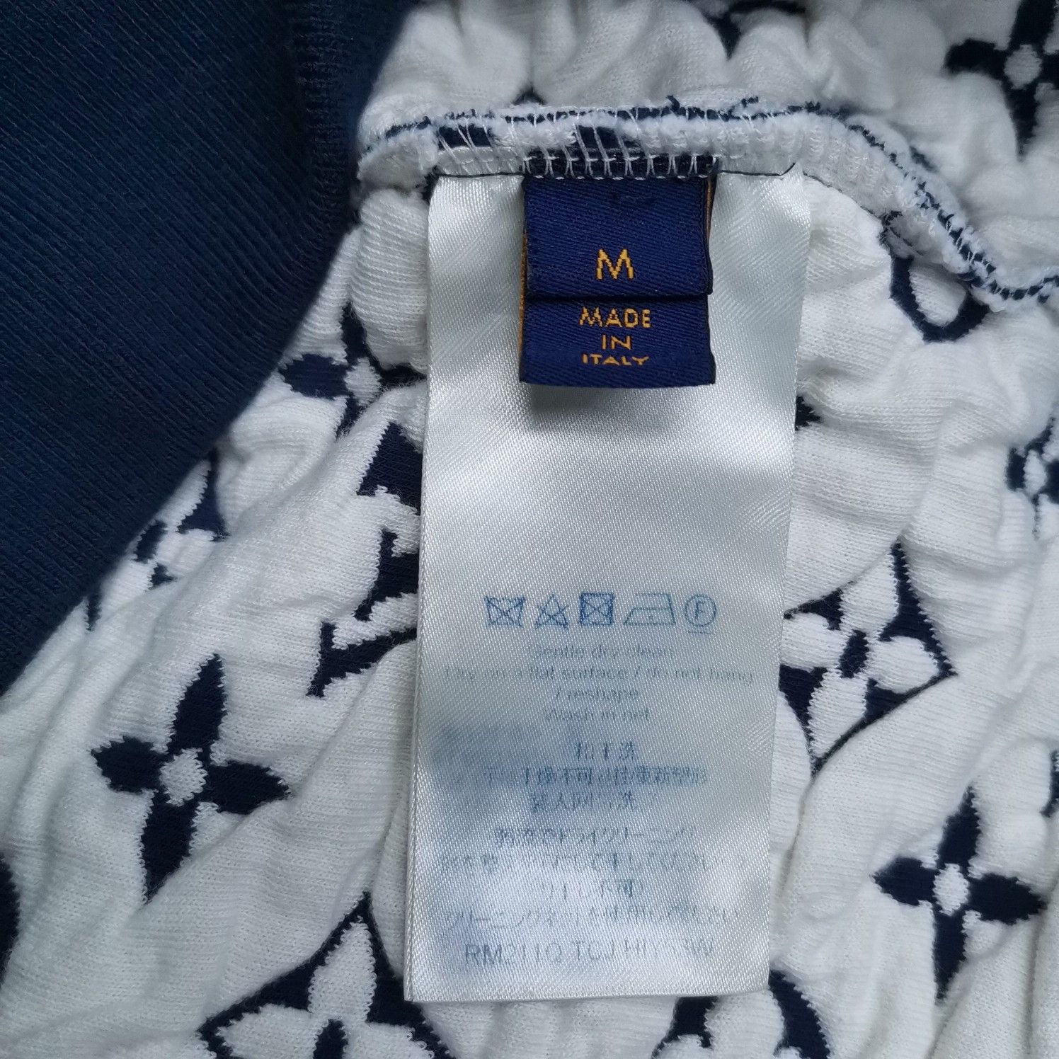Louis Vuitton Louis Vuitton Monogram Jacquard Sweatshirt Size M Size US M / EU 48-50 / 2 - 13 Thumbnail