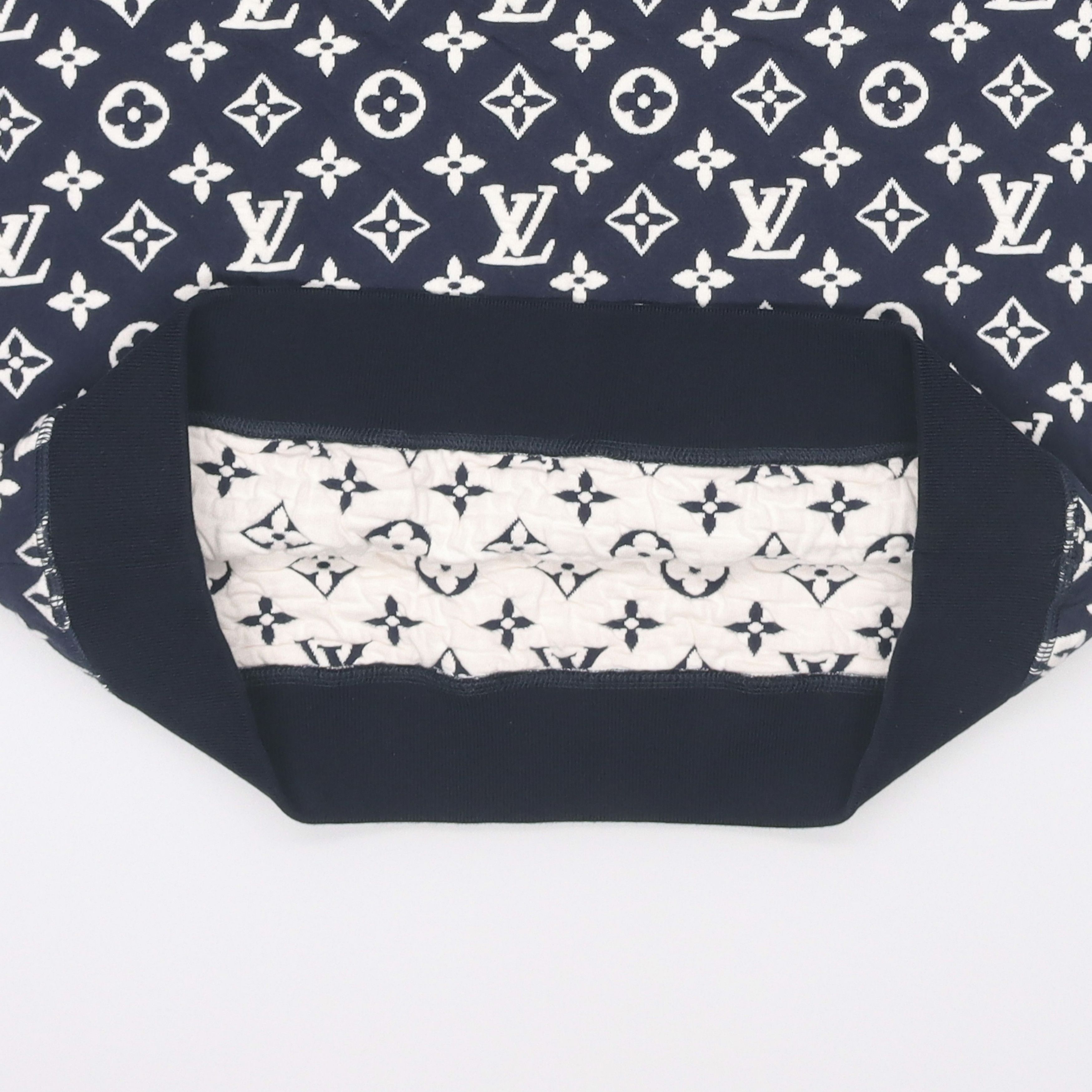 Louis Vuitton Louis Vuitton Monogram Jacquard Sweatshirt Size M Size US M / EU 48-50 / 2 - 6 Thumbnail