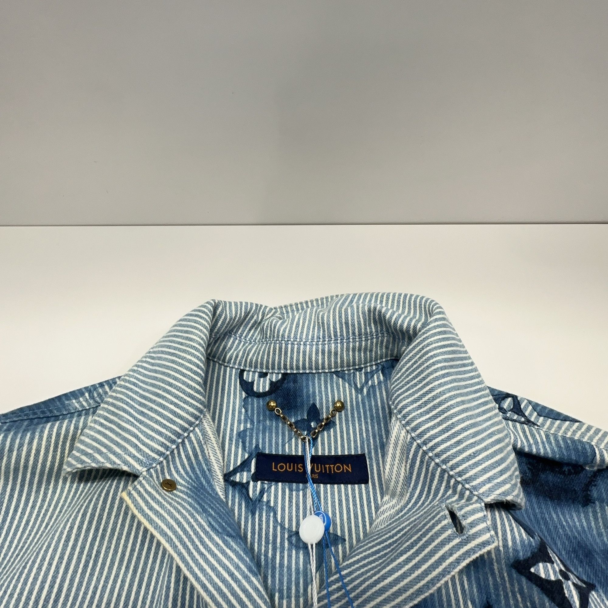 Louis Vuitton Louis Vuitton Monogram Stripe Button Up Shirt S Size US S / EU 44-46 / 1 - 5 Thumbnail