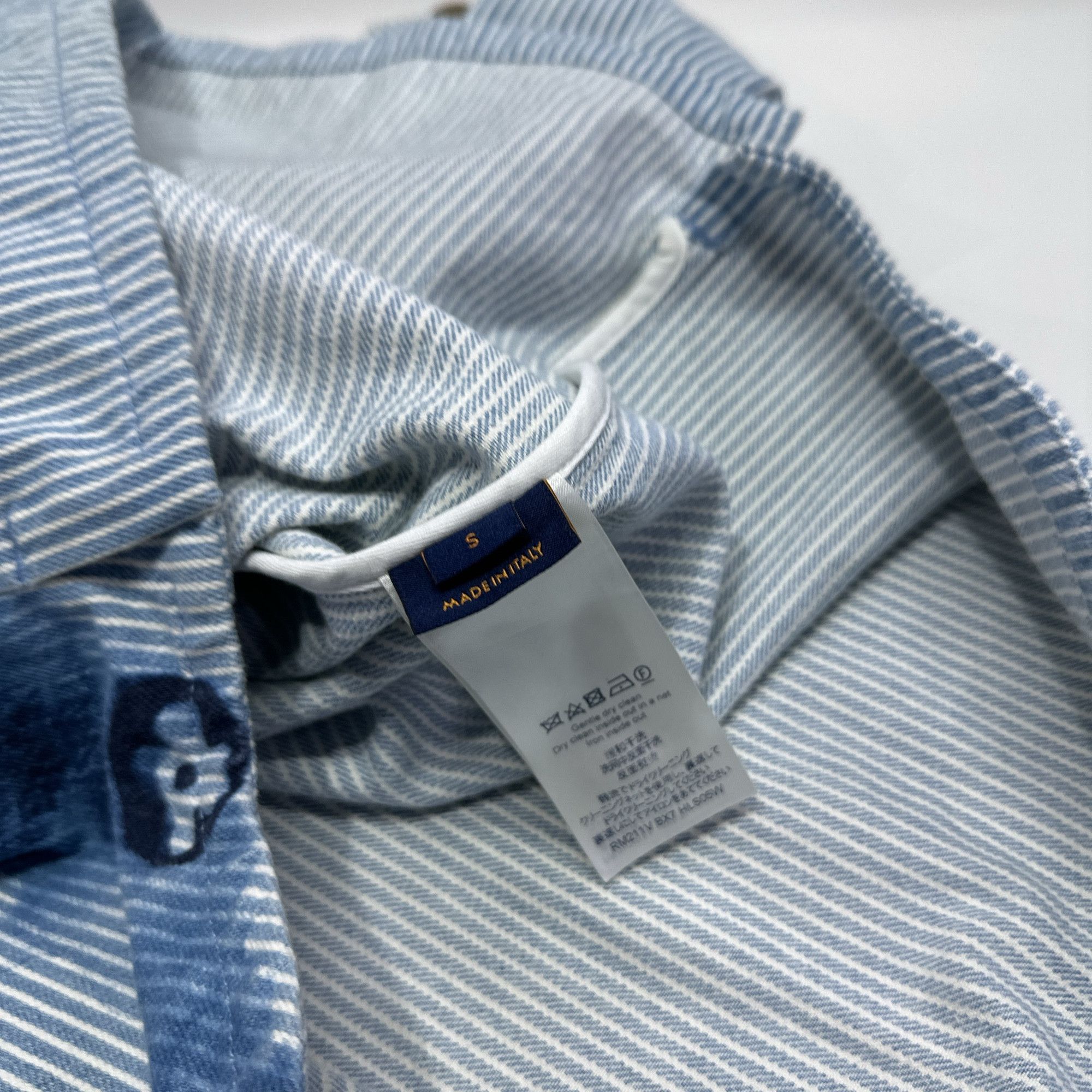 Louis Vuitton Louis Vuitton Monogram Stripe Button Up Shirt S Size US S / EU 44-46 / 1 - 4 Thumbnail