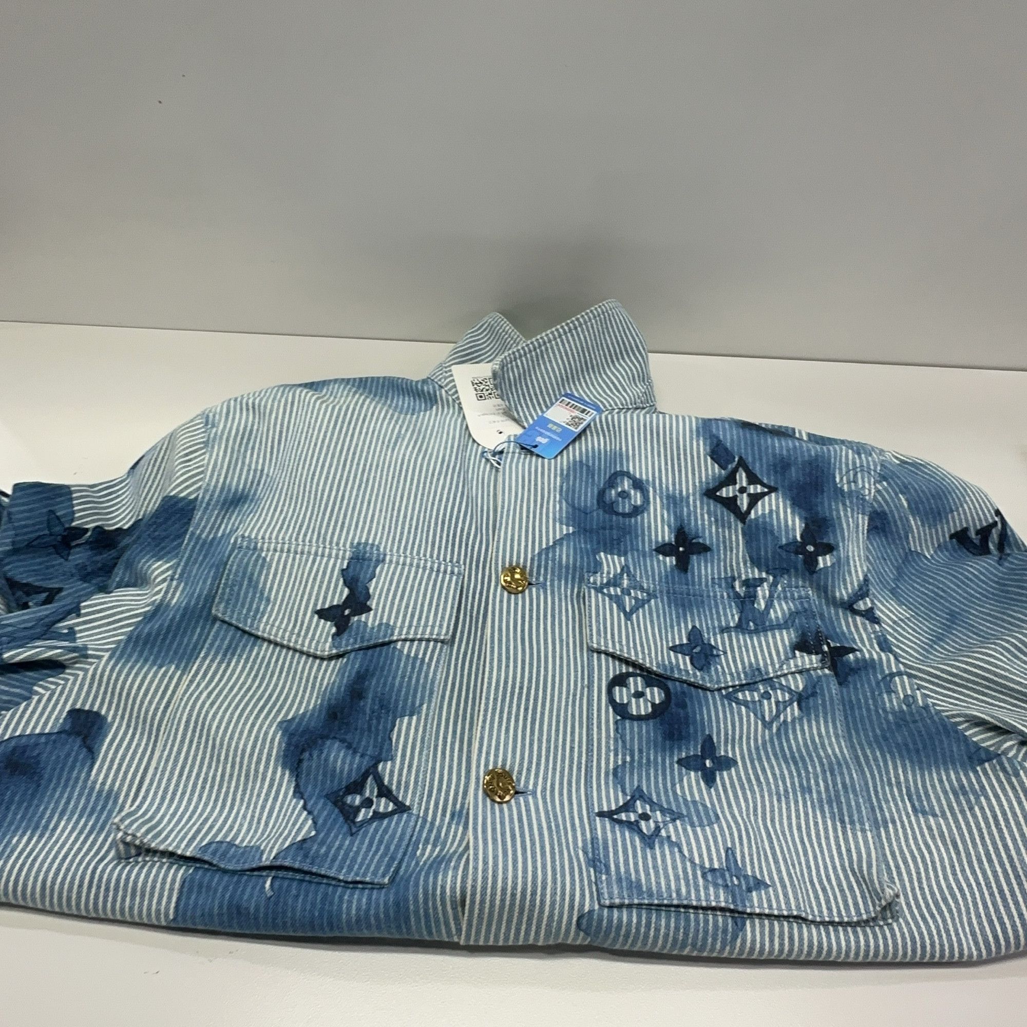 Louis Vuitton Louis Vuitton Monogram Stripe Button Up Shirt S Size US S / EU 44-46 / 1 - 6 Thumbnail