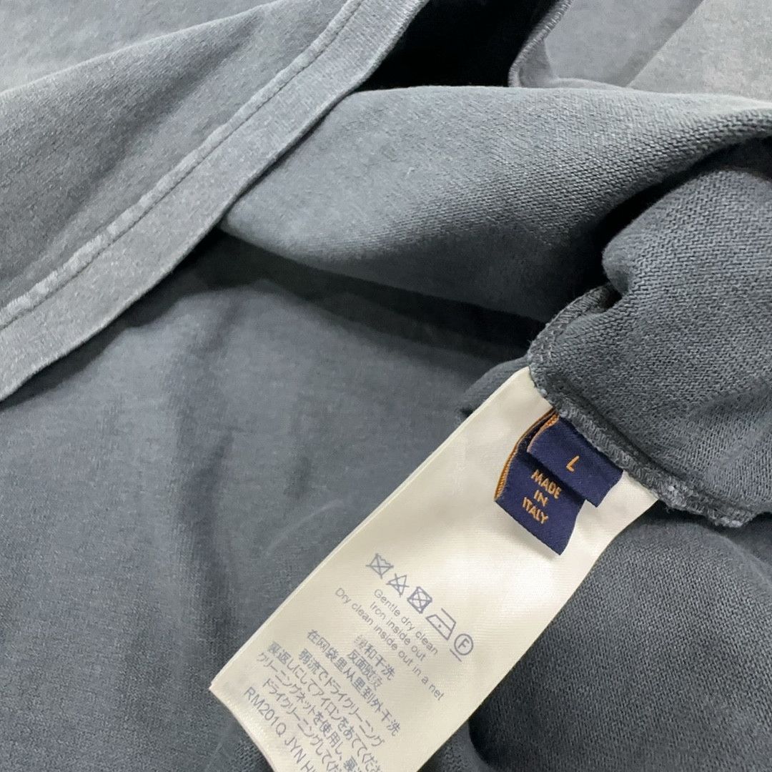 Louis Vuitton Louis Vuitton Inside Out Staples Edition T-Shirt L Size US L / EU 52-54 / 3 - 3 Thumbnail