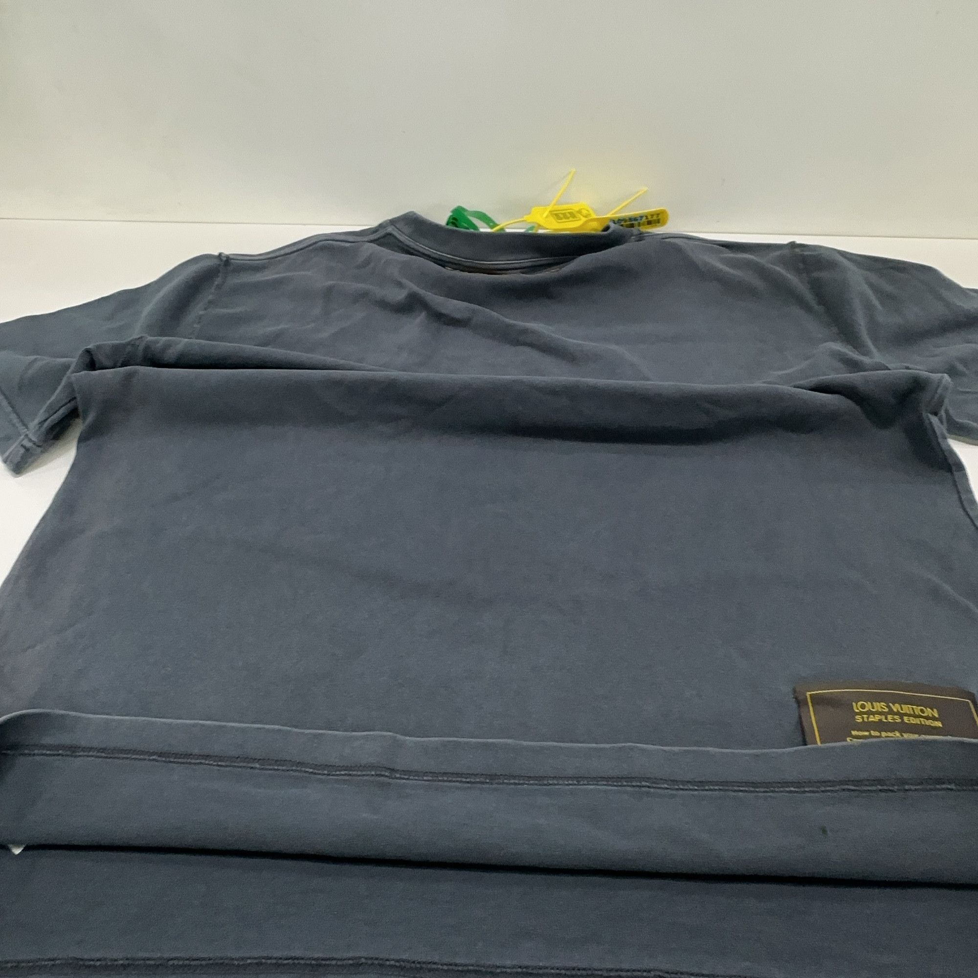 Louis Vuitton Louis Vuitton Inside Out Staples Edition T-Shirt L Size US L / EU 52-54 / 3 - 10 Thumbnail