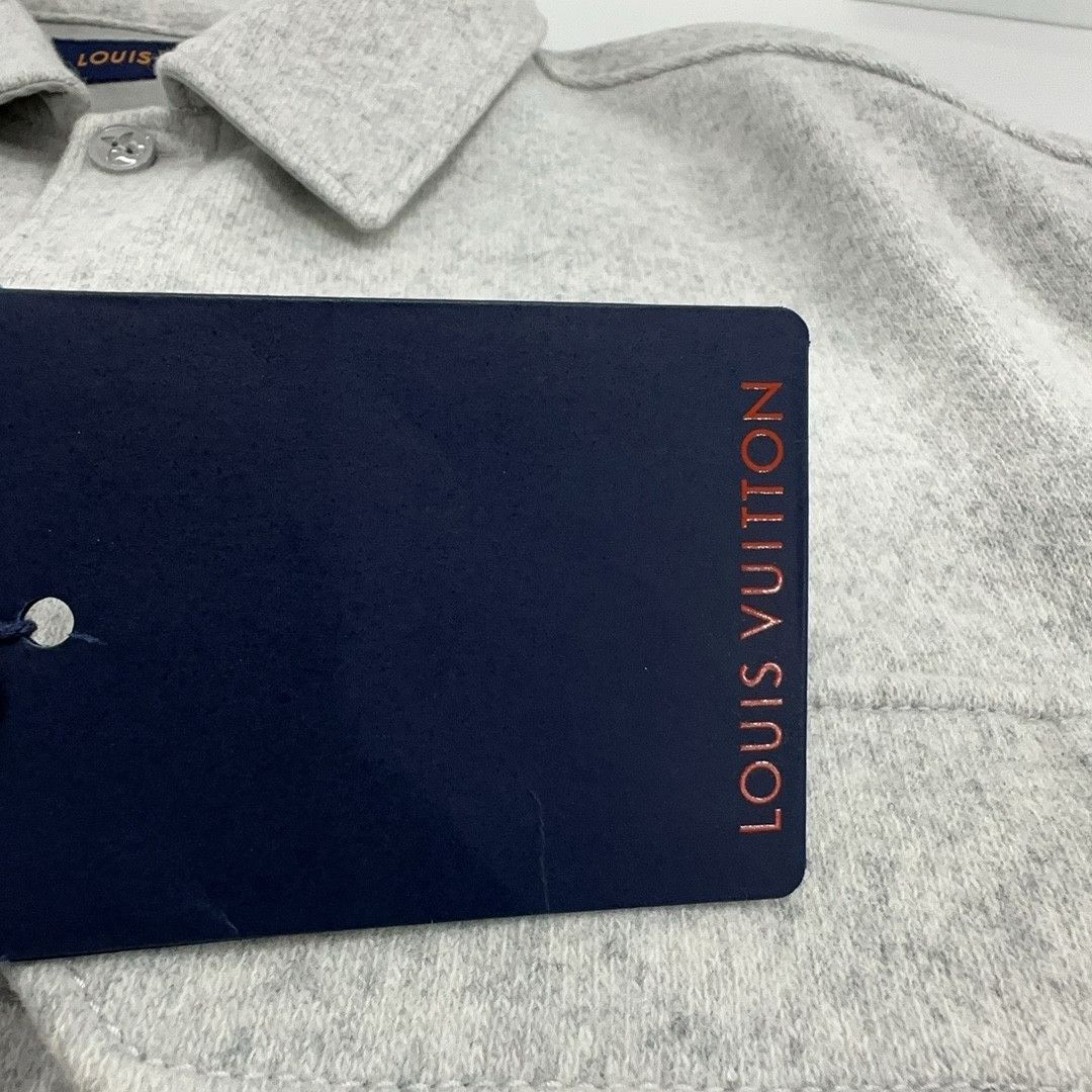 Louis Vuitton Louis Vuitton Logo Wool Button Up Shirt L Size US L / EU 52-54 / 3 - 4 Thumbnail
