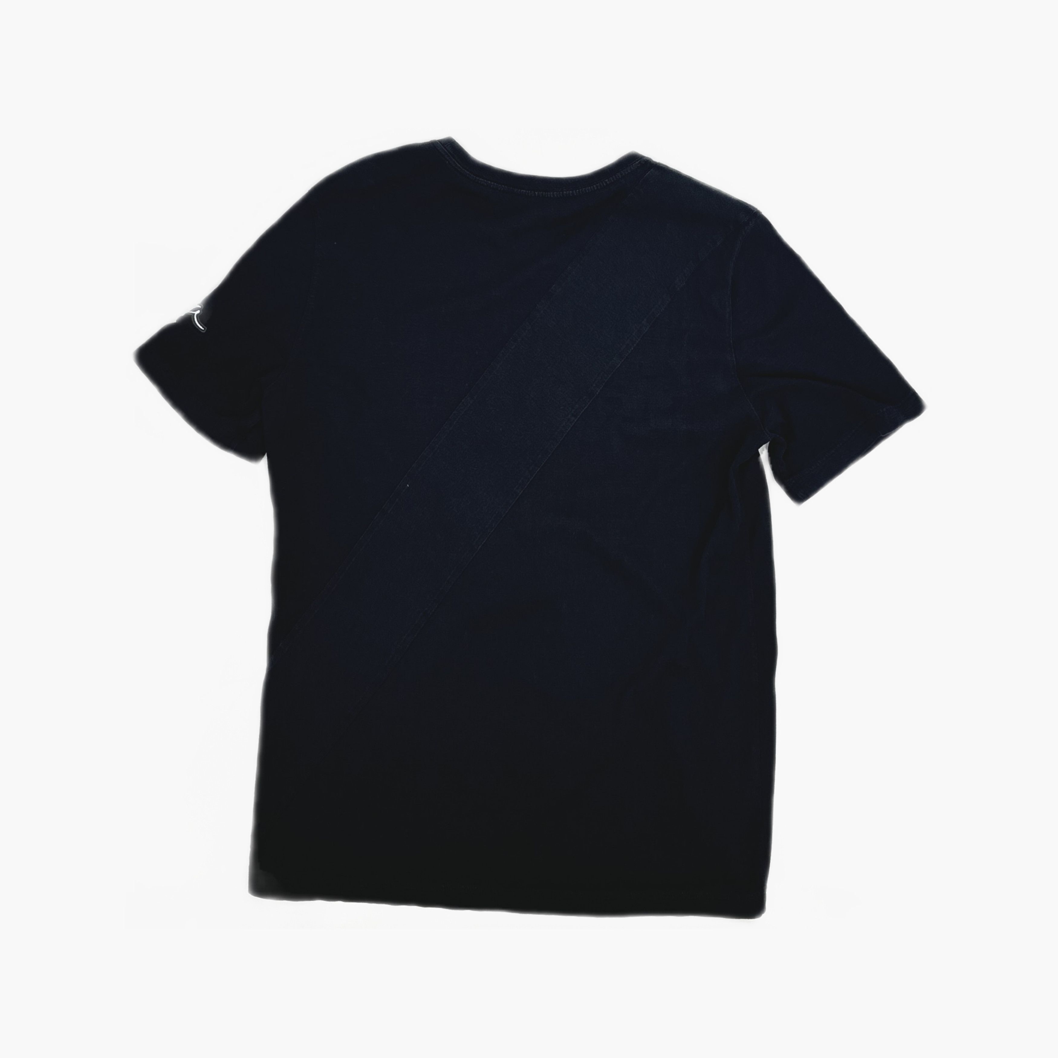 Louis Vuitton Louis Vuitton x Fragment Bolt Logo T-Shirt XXL Size US XXL / EU 58 / 5 - 2 Thumbnail