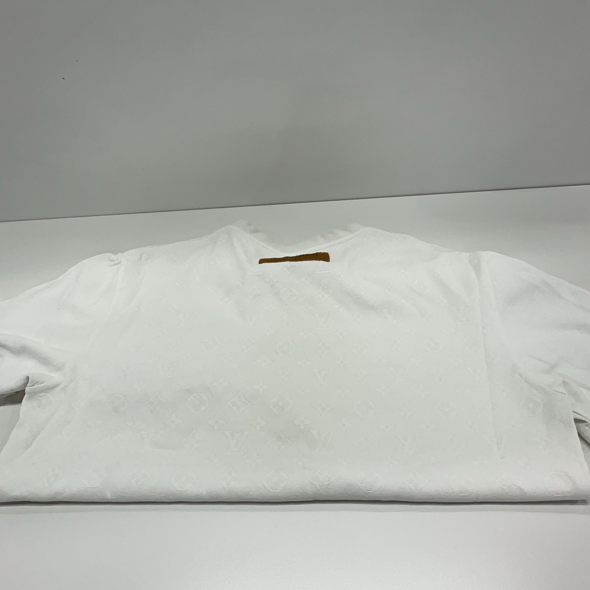Louis Vuitton Louis Vuitton Beaded Monogram Animal T-Shirt Size L Size US L / EU 52-54 / 3 - 13 Thumbnail