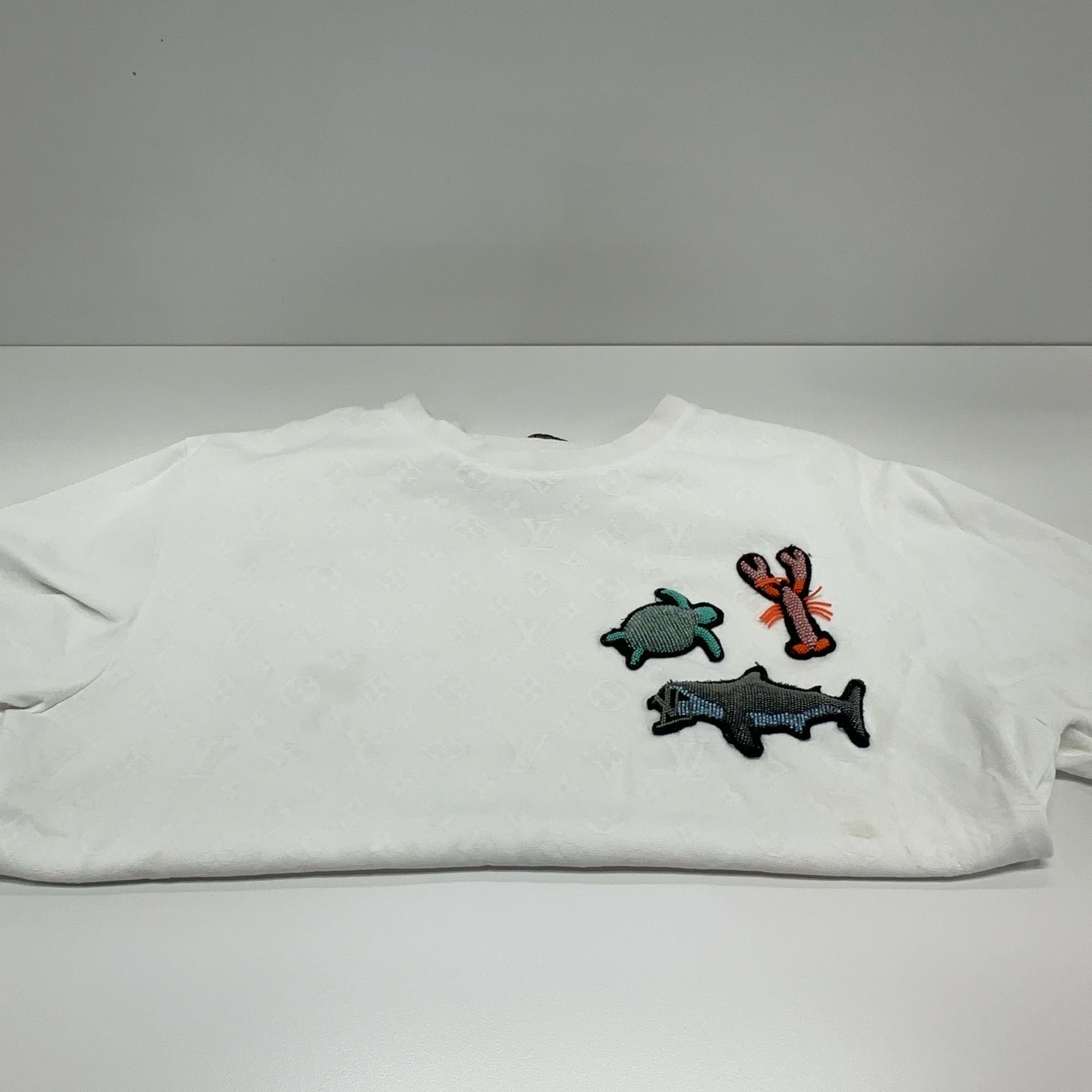Louis Vuitton Louis Vuitton Beaded Monogram Animal T-Shirt Size L Size US L / EU 52-54 / 3 - 7 Thumbnail