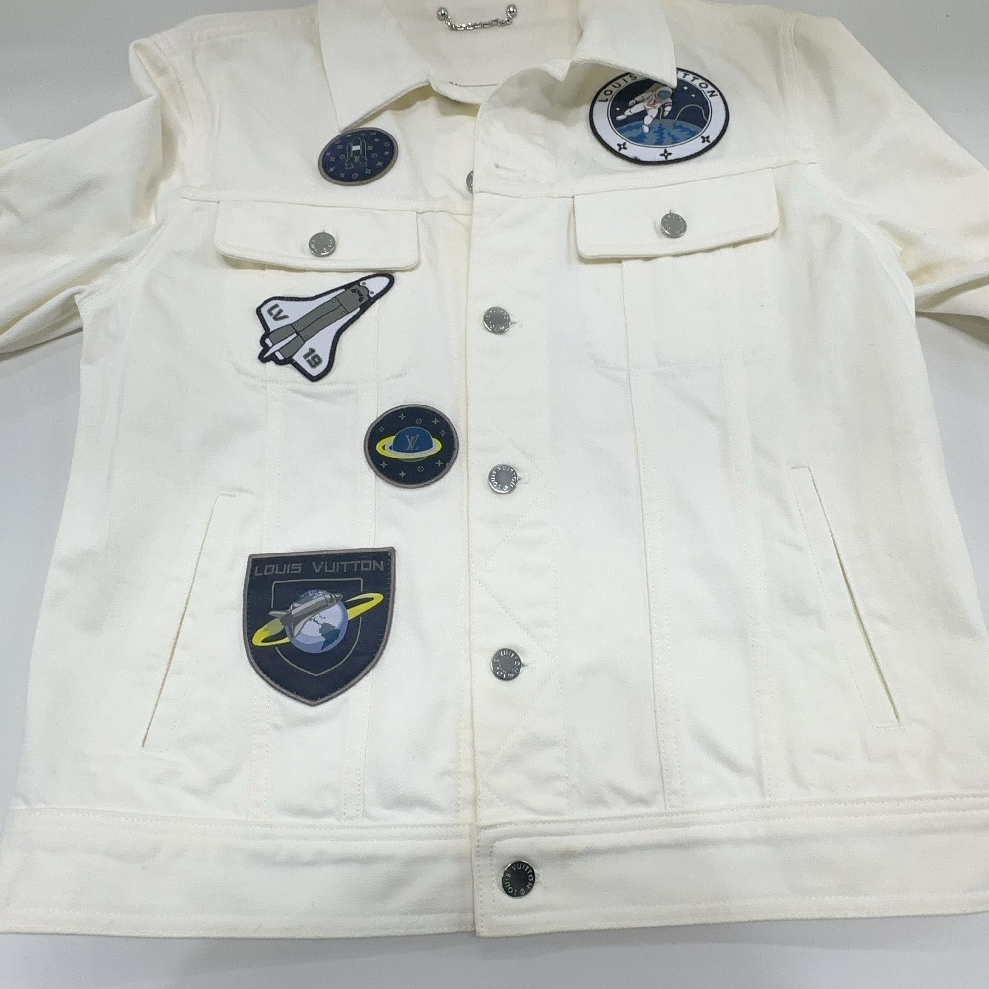 Louis Vuitton Louis Vuitton Astronaut Patch Denim Jacket 48 Size US M / EU 48-50 / 2 - 7 Thumbnail