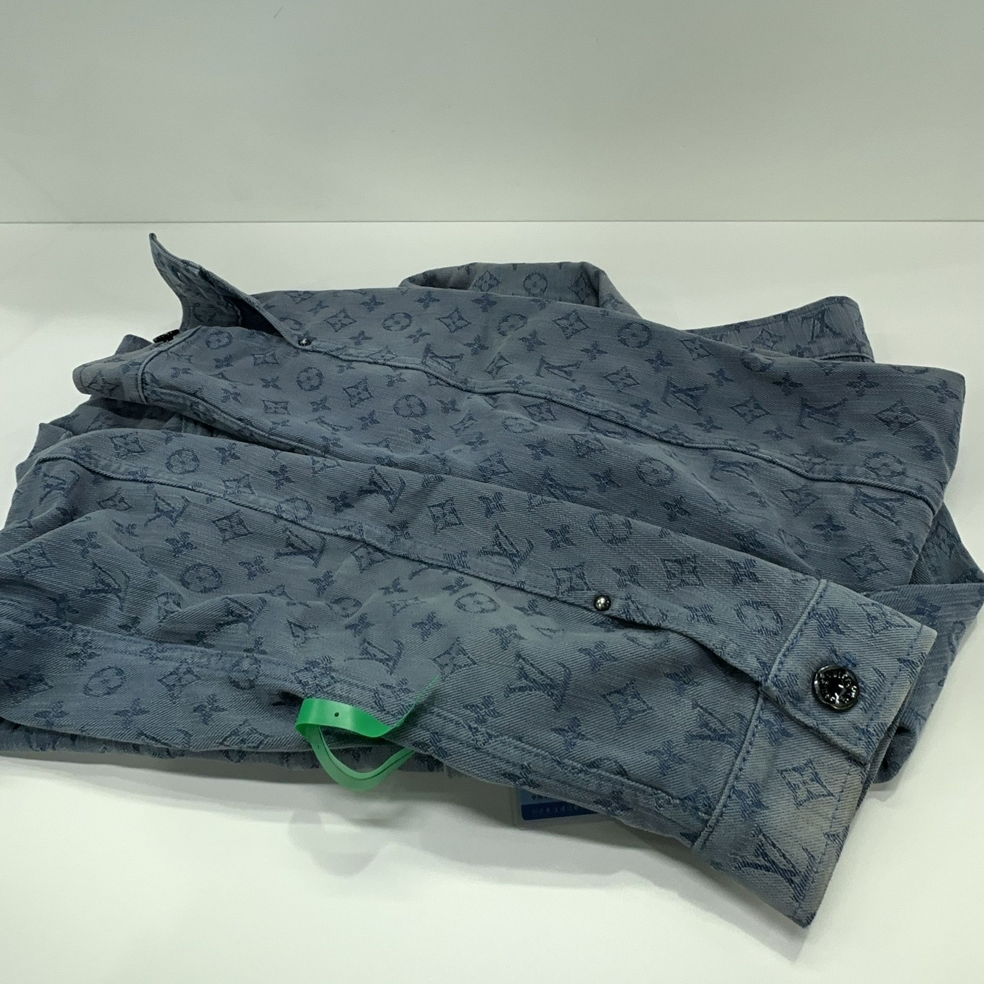Louis Vuitton Louis Vuitton Monogram Denim Jacket 48 Size US M / EU 48-50 / 2 - 8 Thumbnail