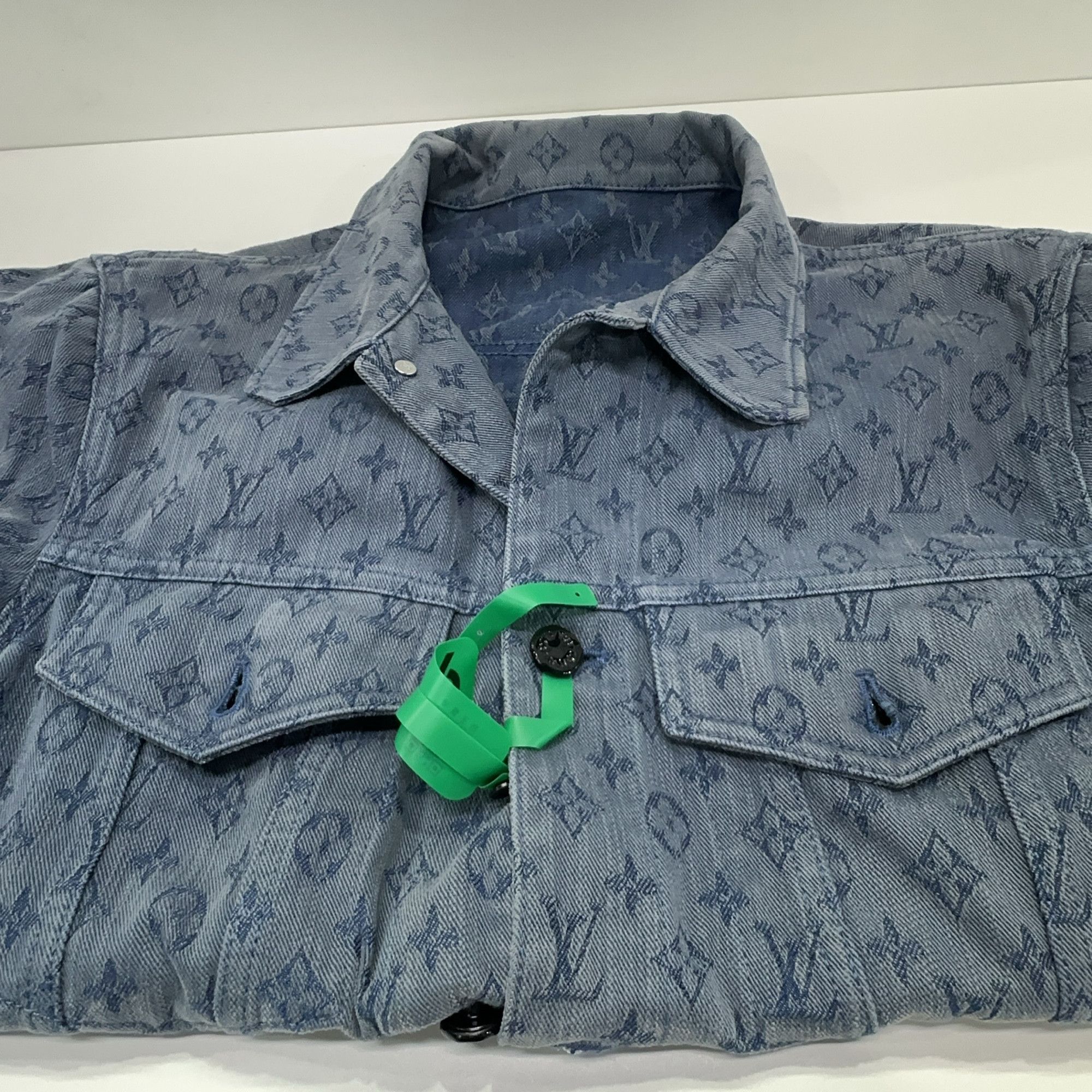 Louis Vuitton Louis Vuitton Monogram Denim Jacket 48 Size US M / EU 48-50 / 2 - 6 Thumbnail