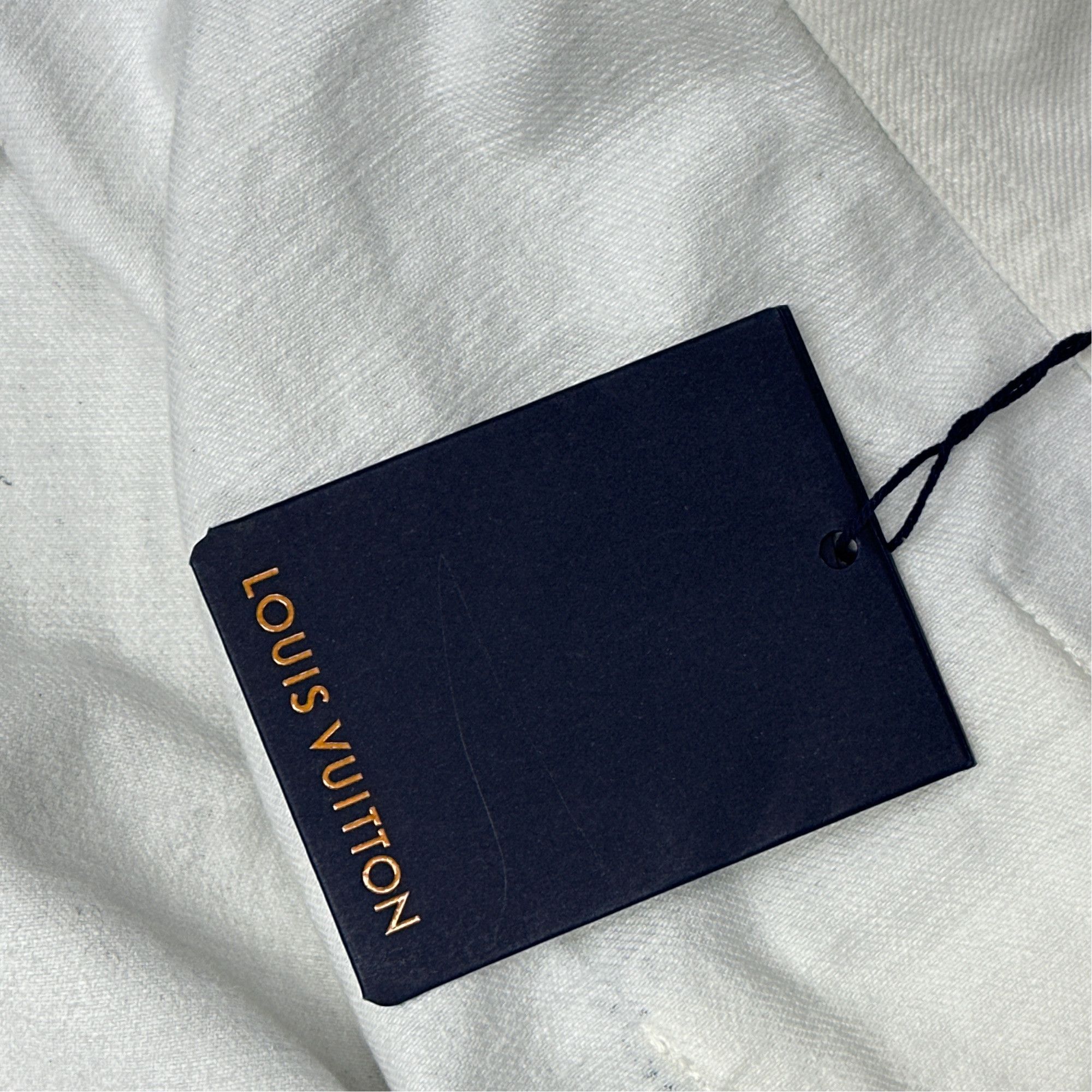 Louis Vuitton Louis Vuitton Monogram Gradient Denim Shirt XL Size US XL / EU 56 / 4 - 4 Thumbnail