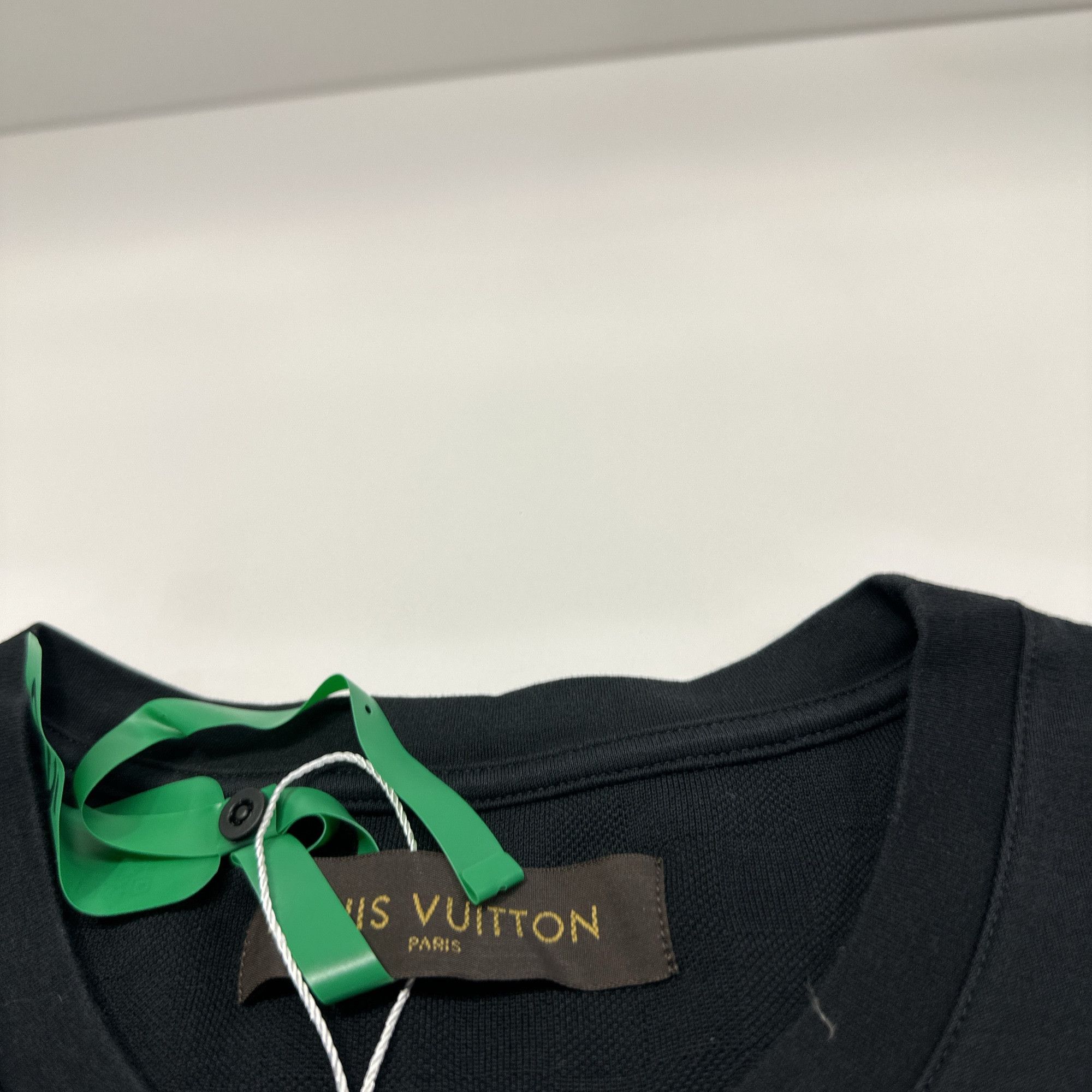 Louis Vuitton Louis Vuitton Pocket Short Sleeve T-Shirt XL Size US XL / EU 56 / 4 - 3 Thumbnail
