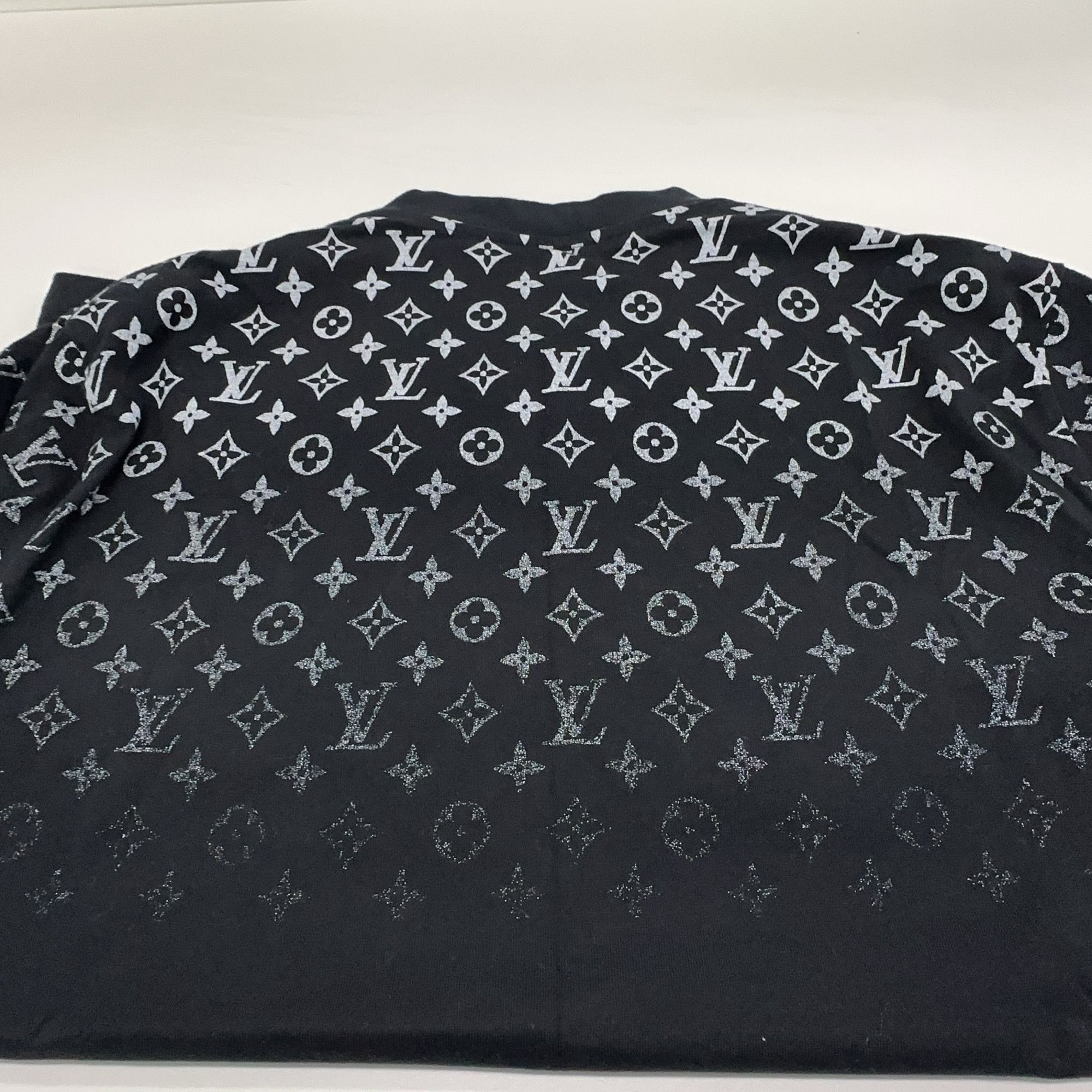 Louis Vuitton Louis Vuitton Gradient Monogram T-Shirt Size M Size US M / EU 48-50 / 2 - 10 Thumbnail
