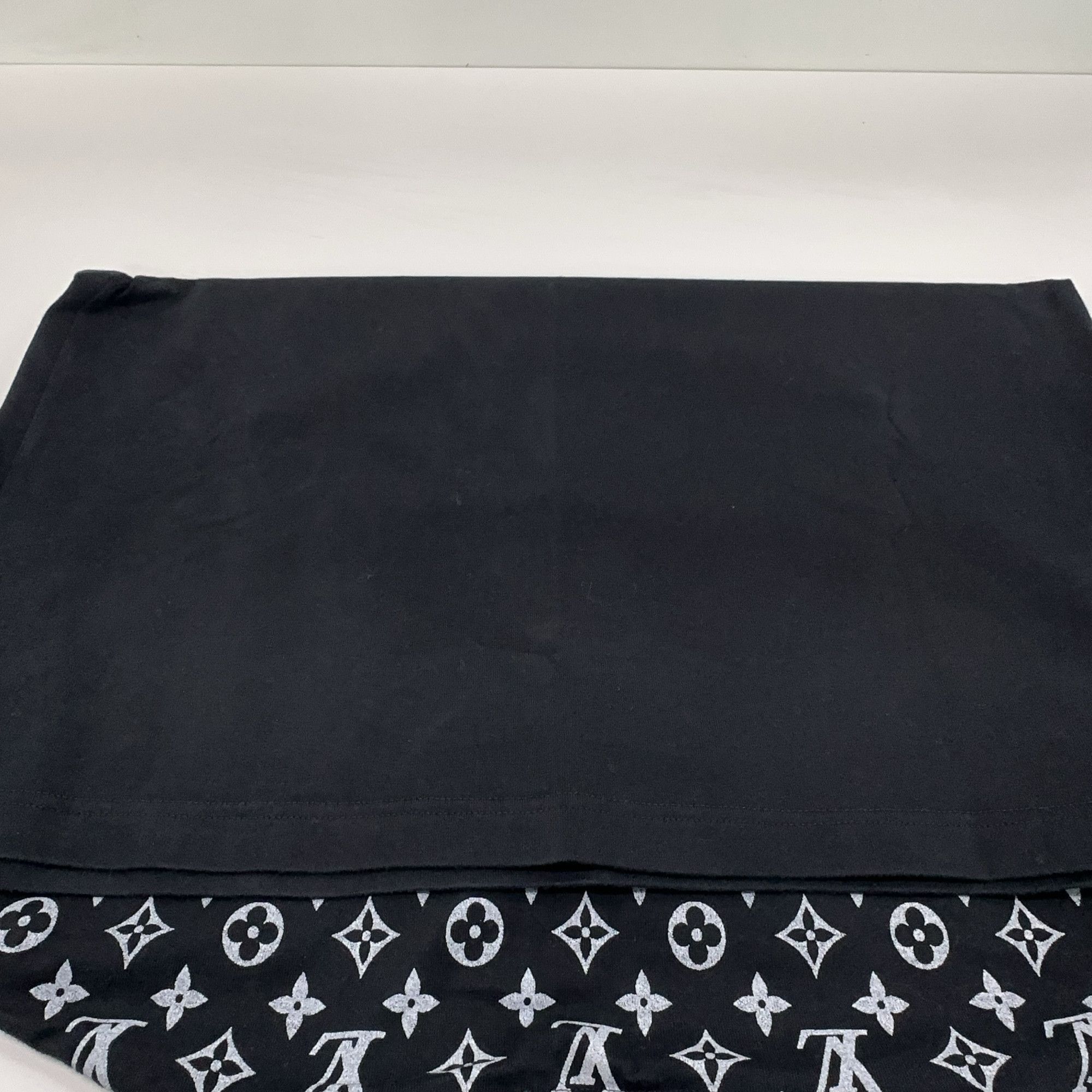 Louis Vuitton Louis Vuitton Gradient Monogram T-Shirt Size M Size US M / EU 48-50 / 2 - 8 Thumbnail