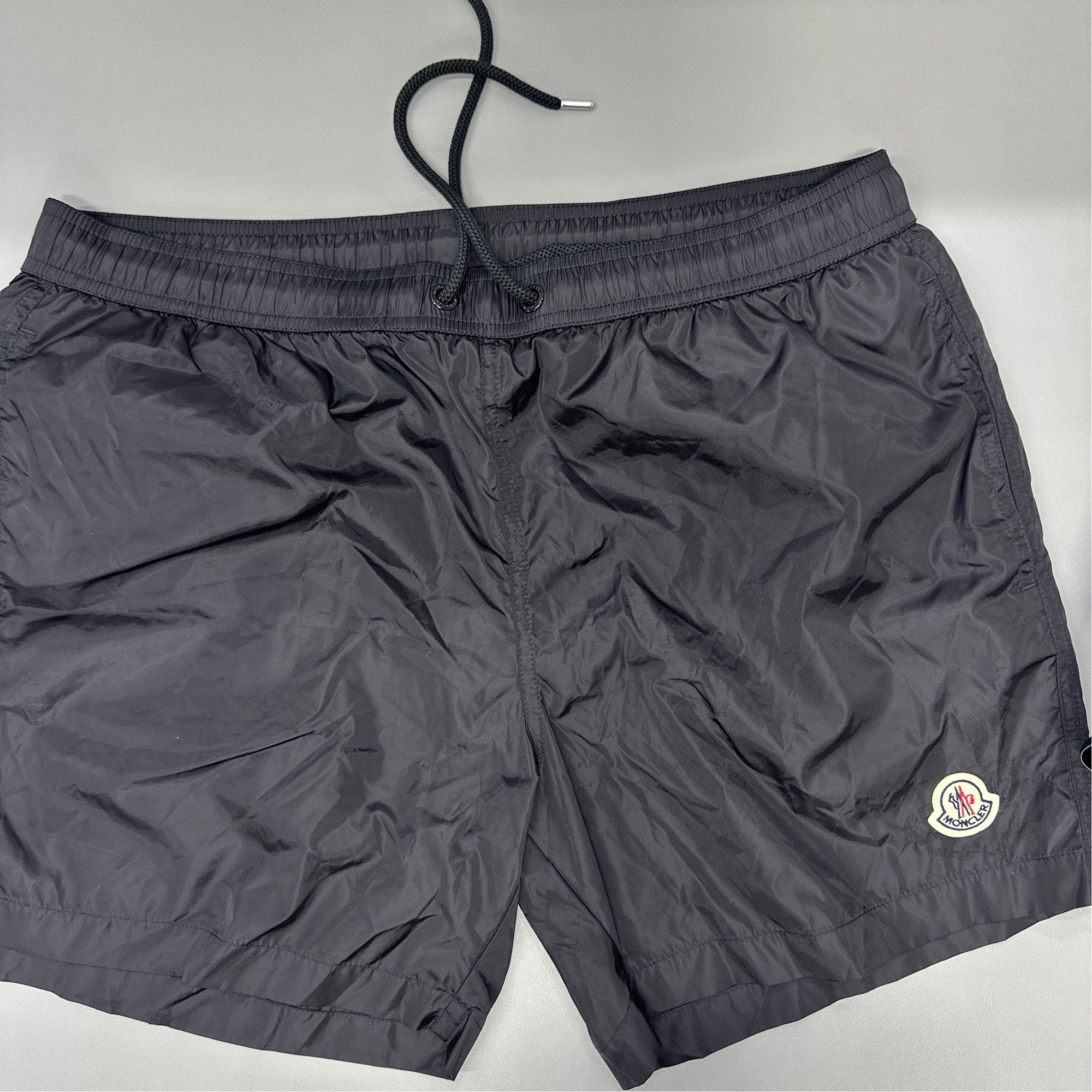 Moncler Moncler Logo Patch Drawstring Shorts XL Size US 36 / EU 52 - 6 Thumbnail