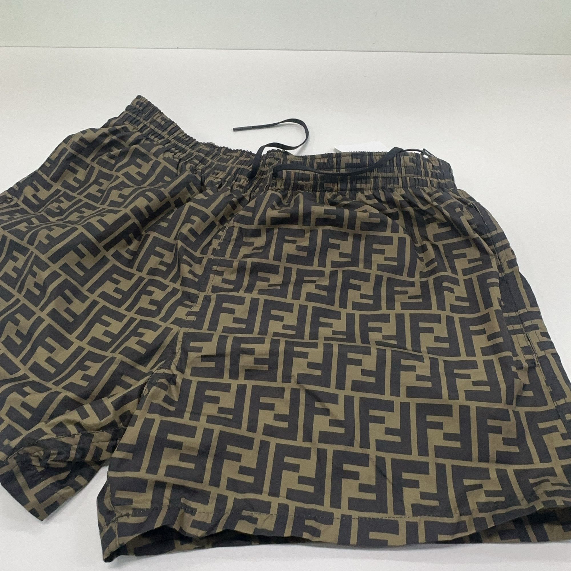 Fendi Fendi FF Monogram Logo Casual Shorts Size 50 Size US 34 / EU 50 - 7 Thumbnail