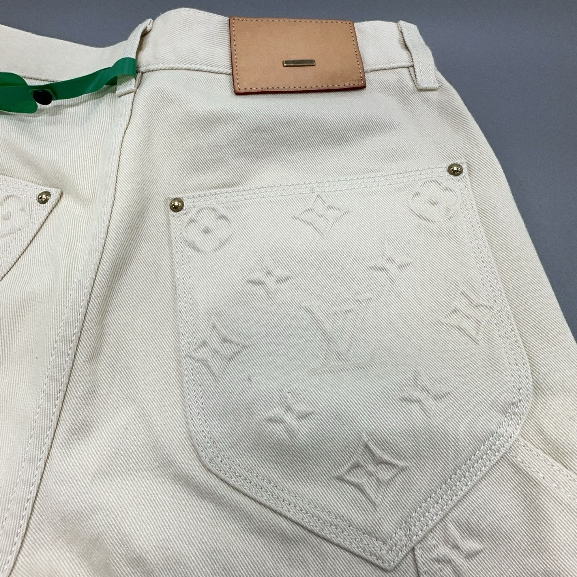 Louis Vuitton Louis Vuitton Monogram Embossed Carpenter Pants 28 Size US 28 / EU 44 - 11 Thumbnail