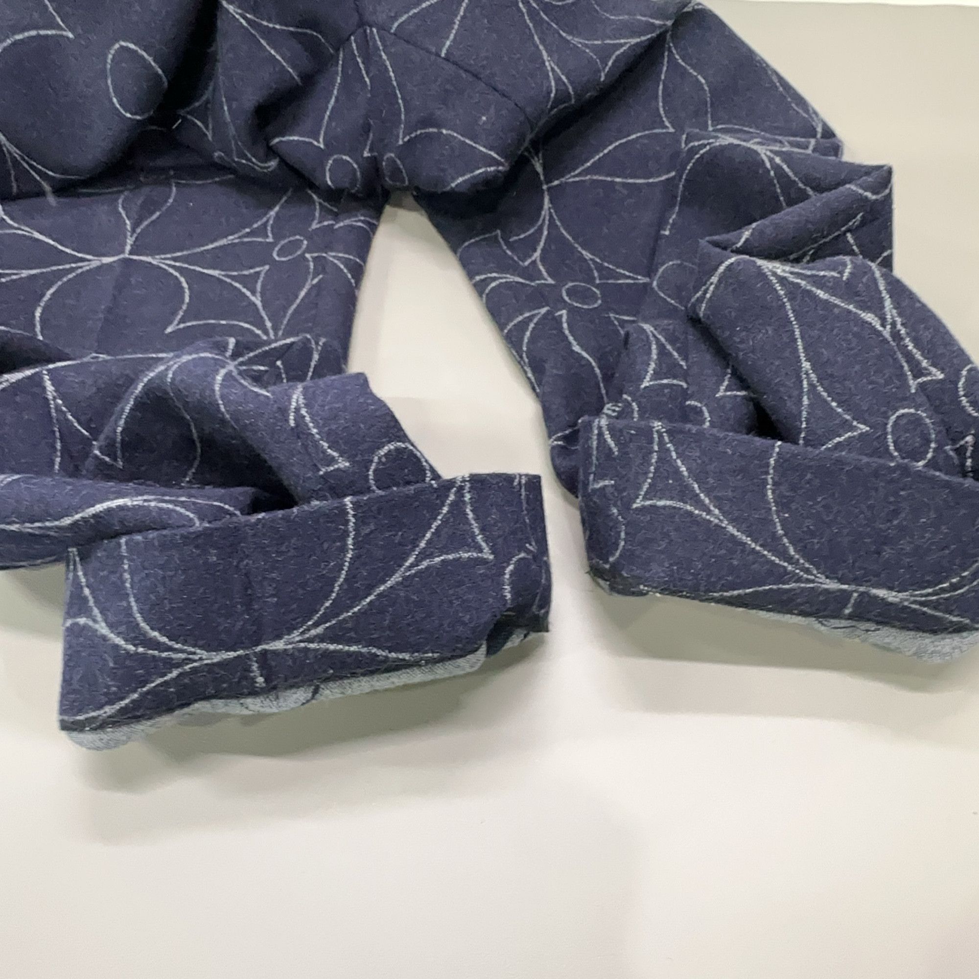 Louis Vuitton Louis Vuitton Monogram Print Casual Pants 38 Size US 38 / EU 54 - 7 Thumbnail